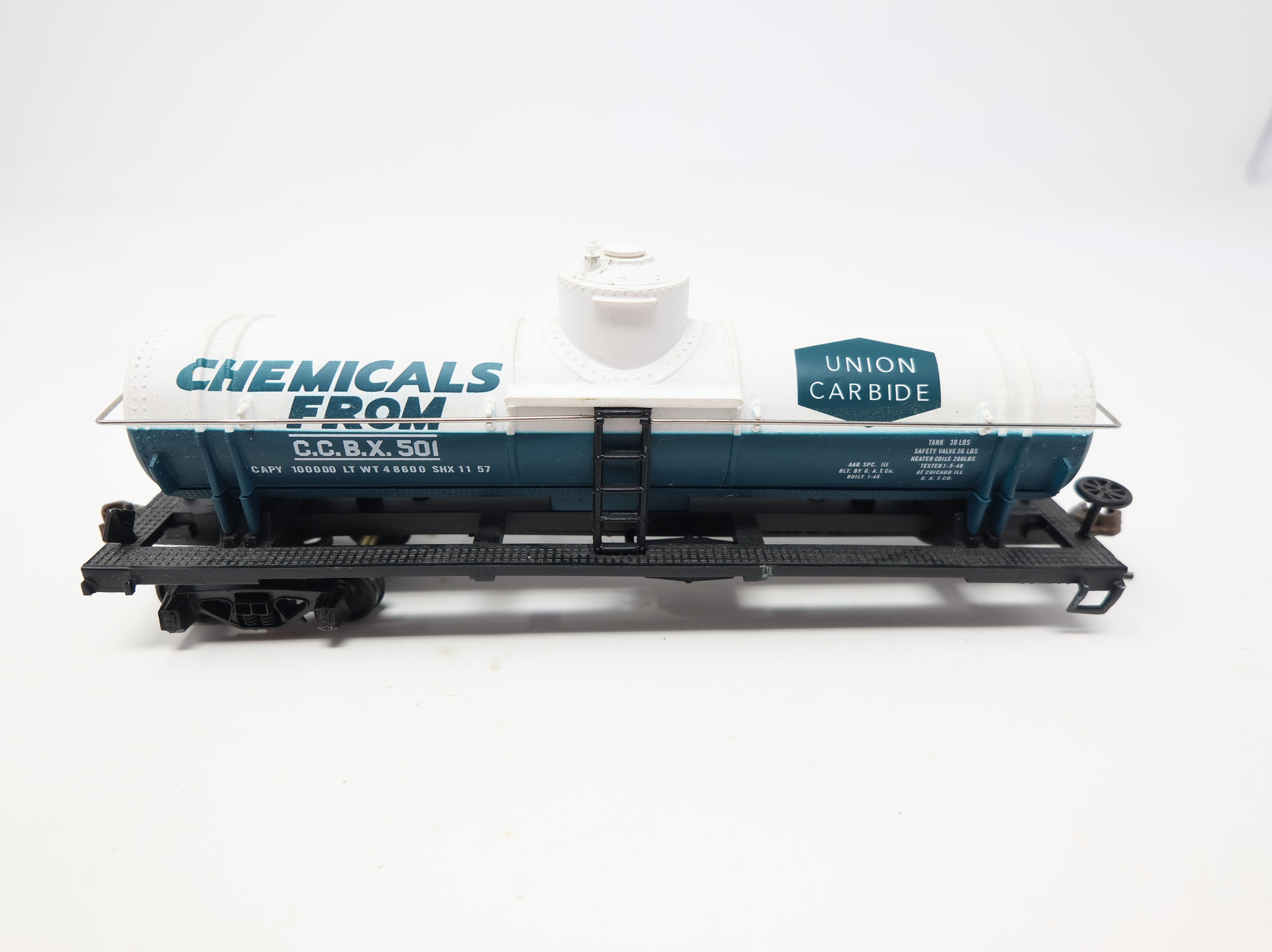 USED Mantua HO Scale Single Dome Tank Car Union Carbide CCBX #501