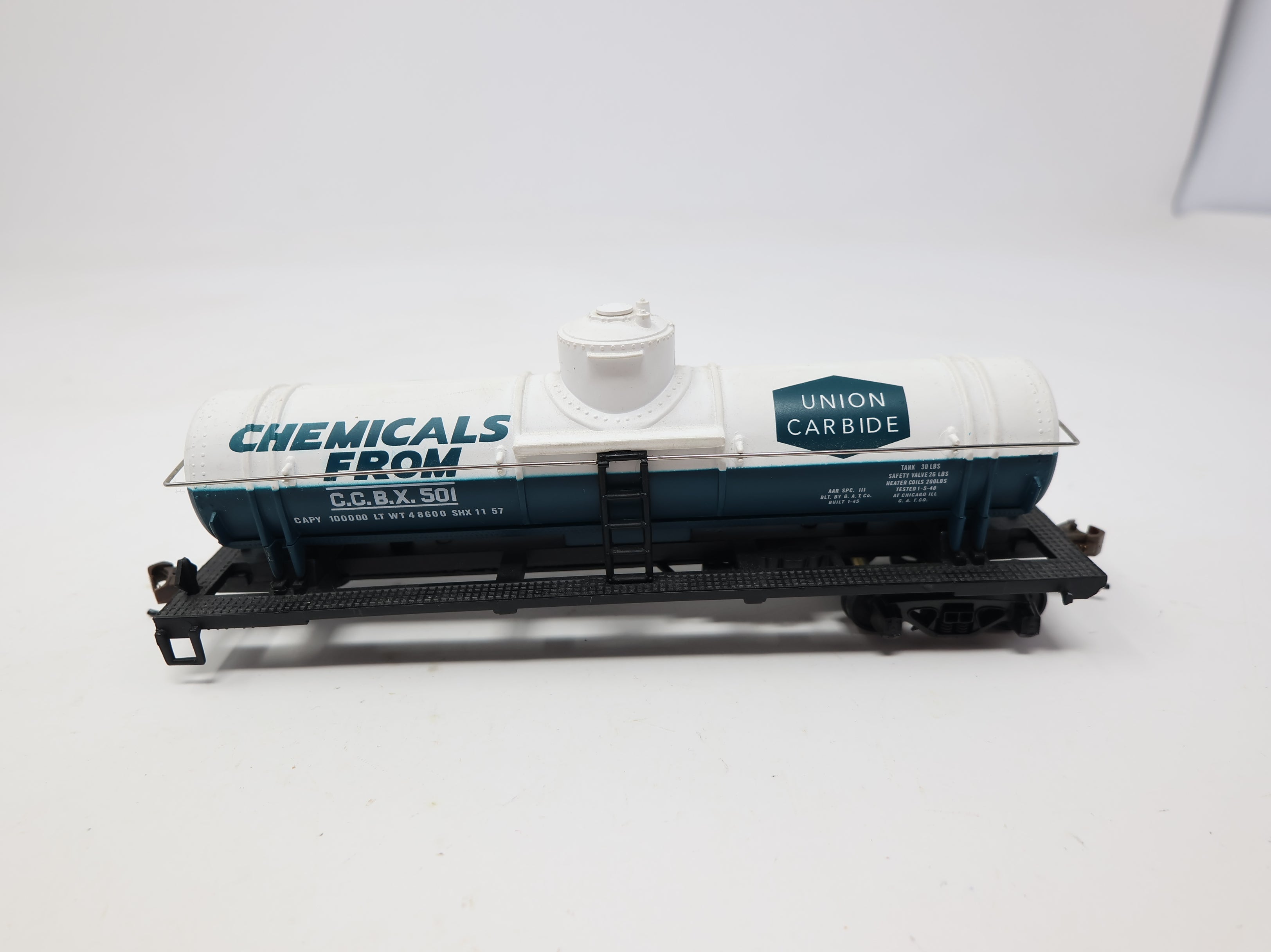 USED Mantua HO Scale Single Dome Tank Car Union Carbide CCBX #501