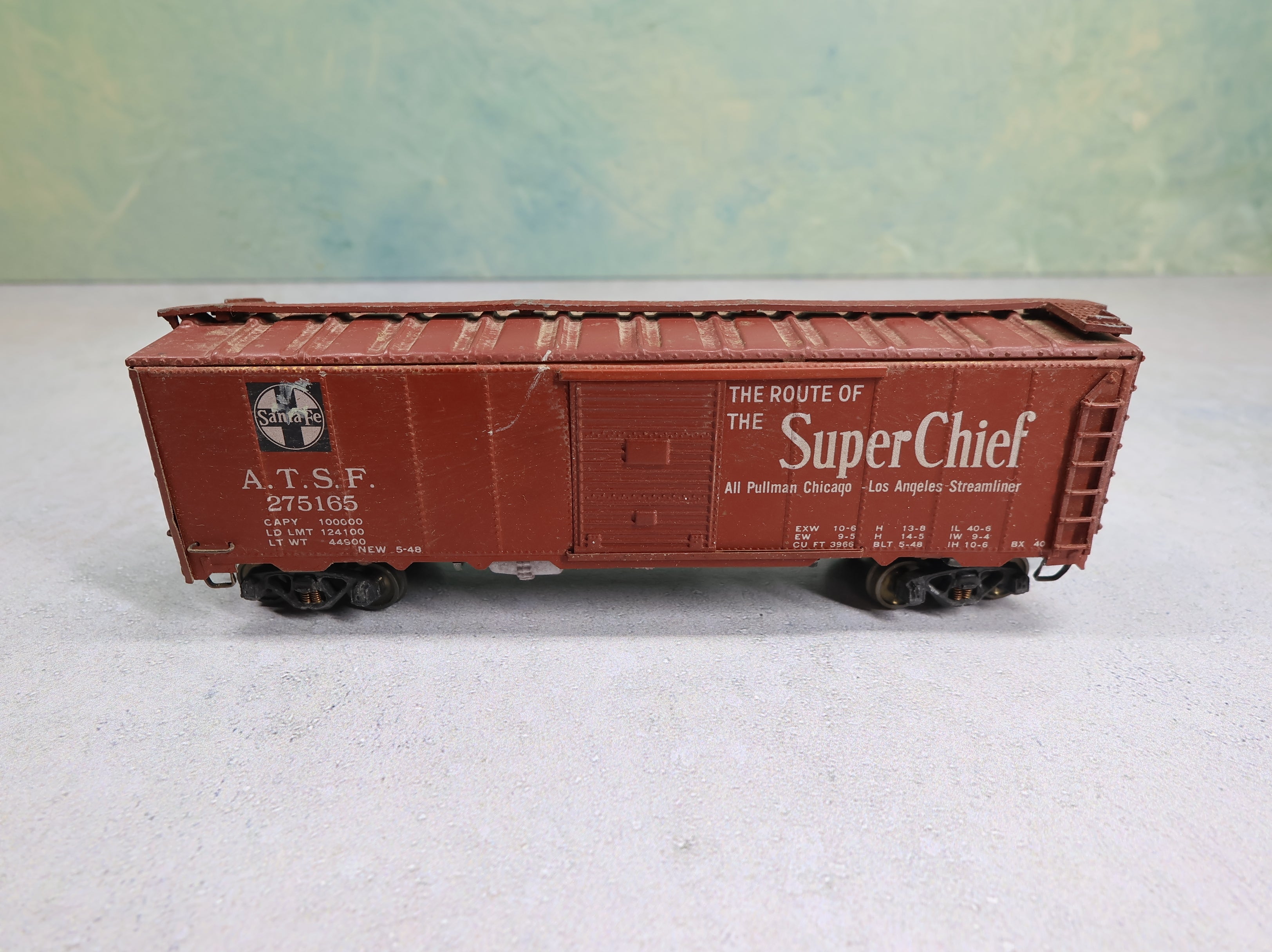 USED Varney HO Scale 40' Steel Box Car Santa Fe ATSF #275165