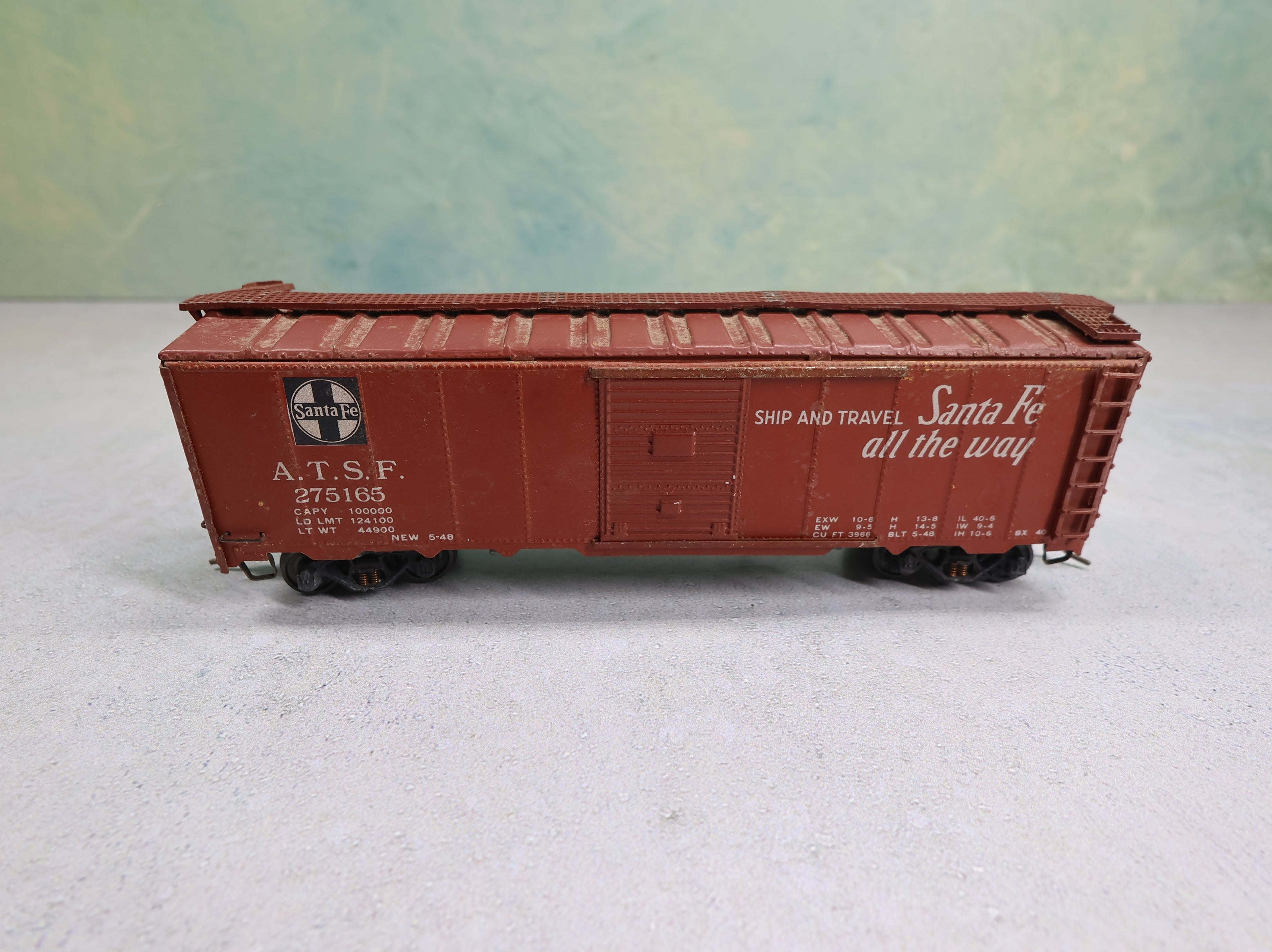 USED Varney HO Scale 40' Steel Box Car Santa Fe ATSF #275165