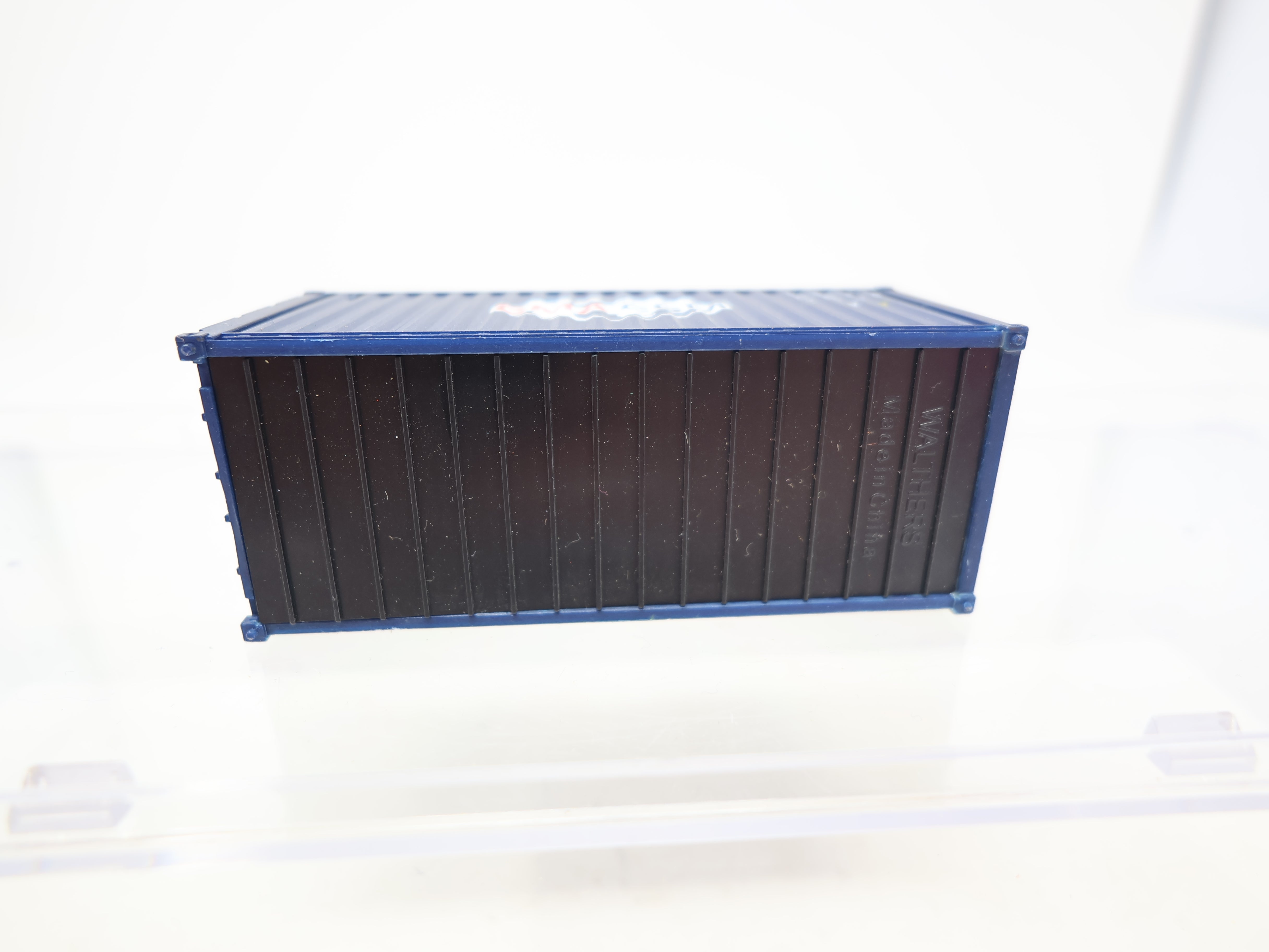 USED Walthers HO Scale, 20' Intermodal Container, CMA CGM ECMU #1115505