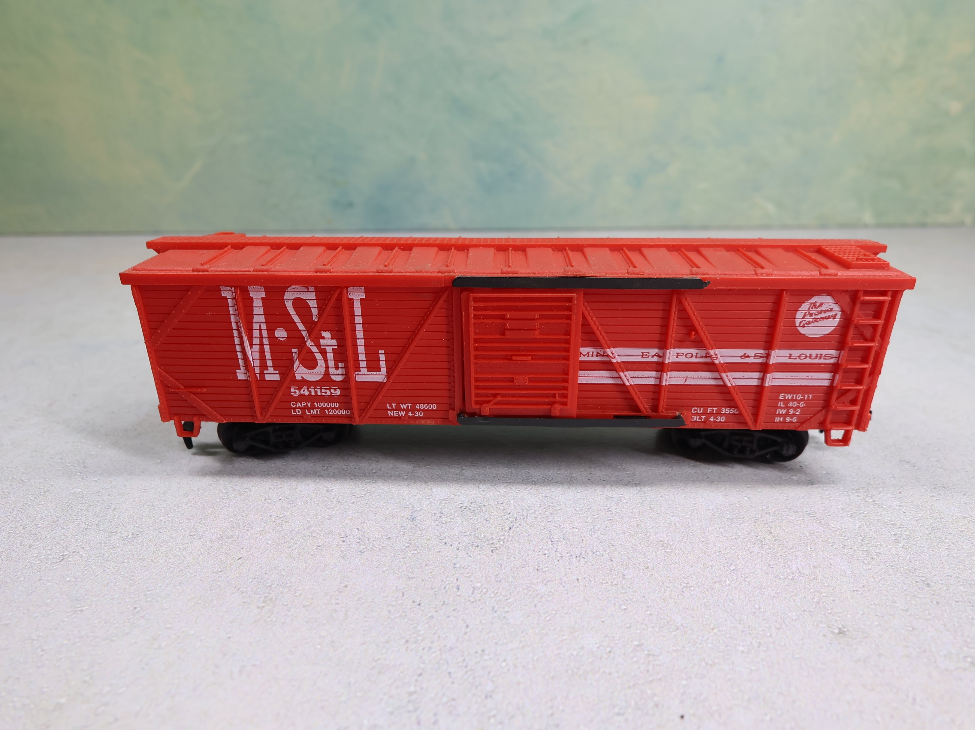 USED Life-Like HO Scale 40' Wooden Box Car Minneapolis & St Louis MStL #541159