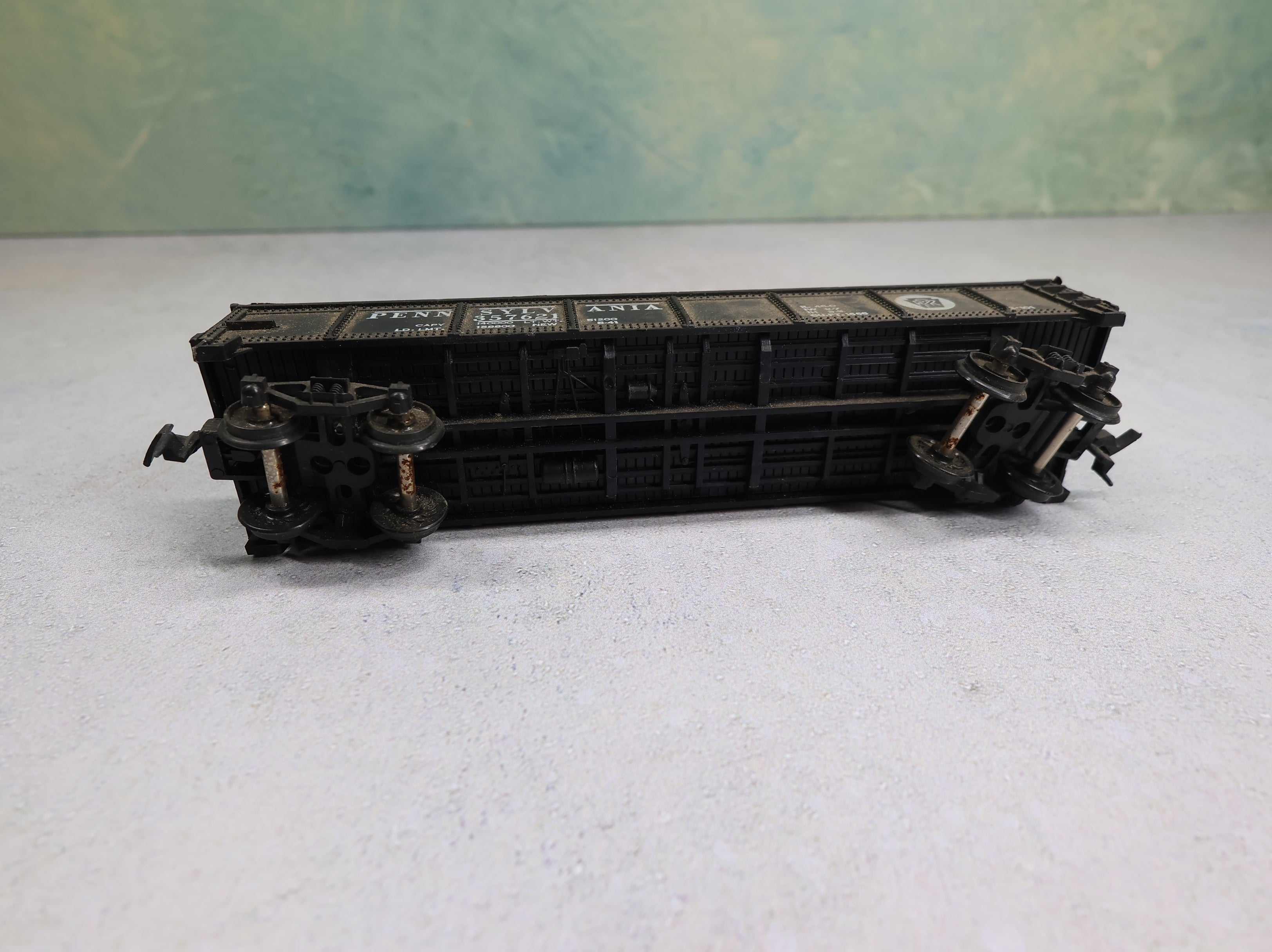 USED HO Scale 40' Gondola Pennsylvania #357621