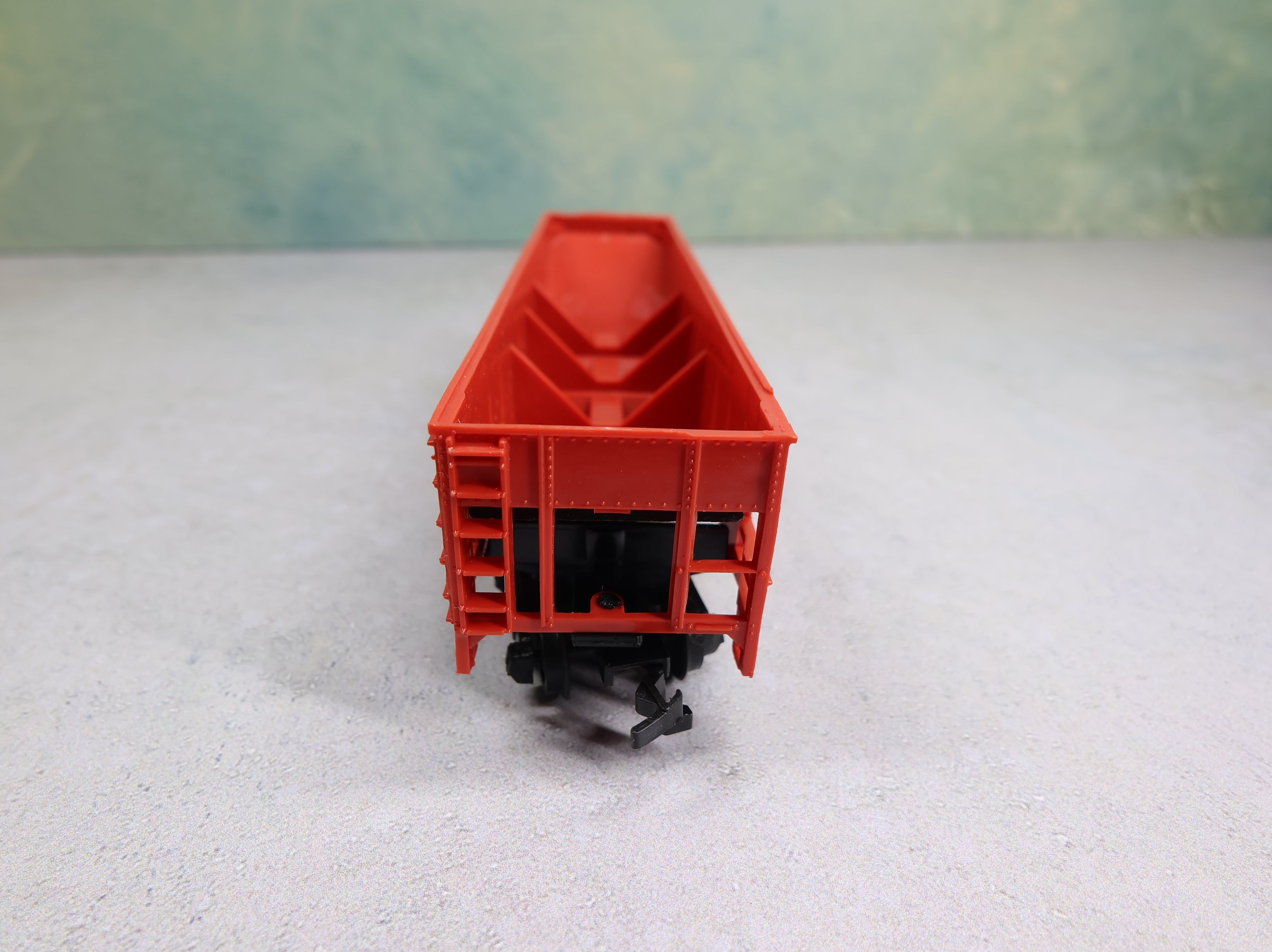 USED Bachmann HO Scale 42' Quad Hopper