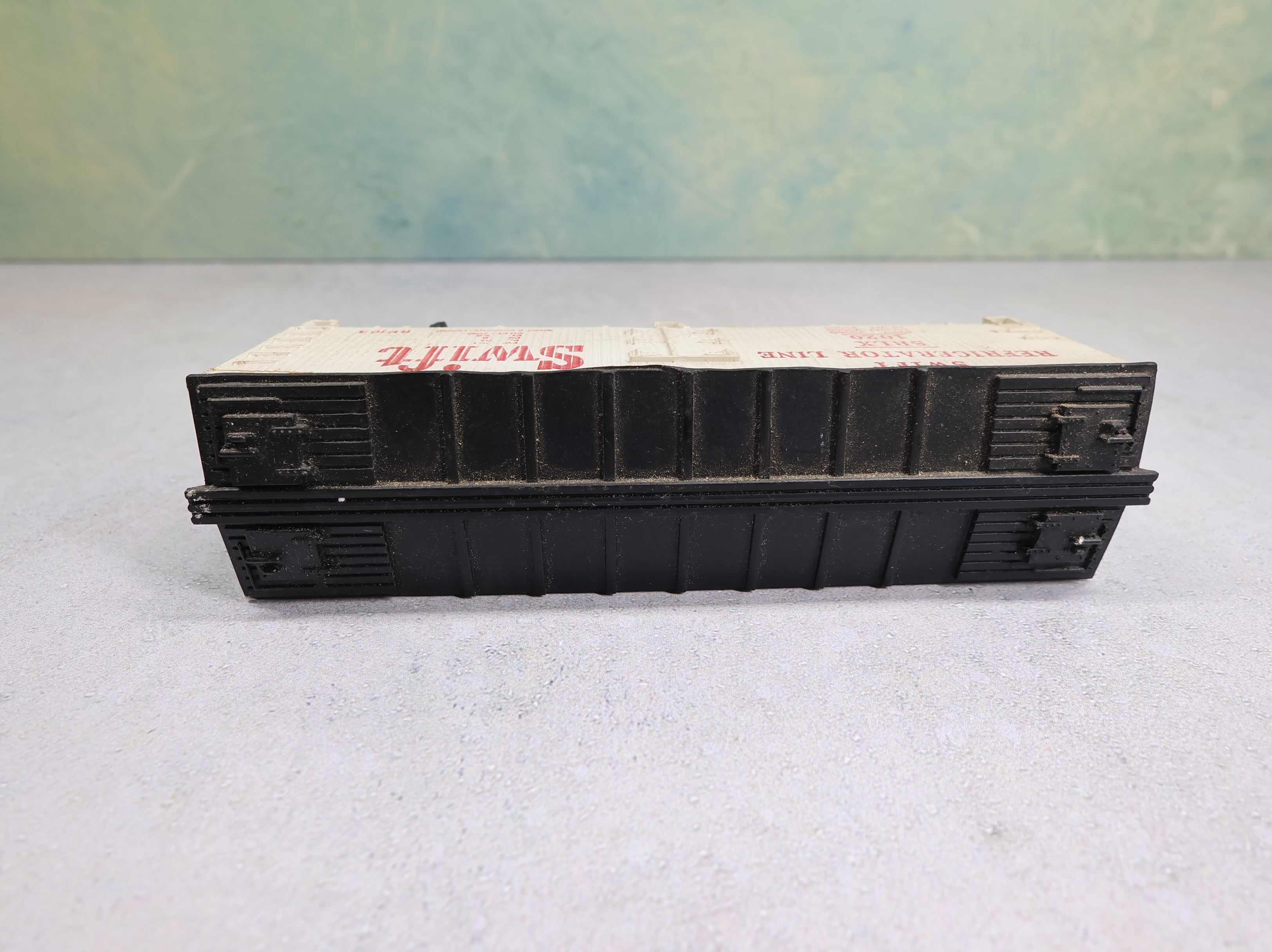 USED Varney HO Scale 38' Wooden Reefer Box Car Swift Refrigerator Line SRLX #1020