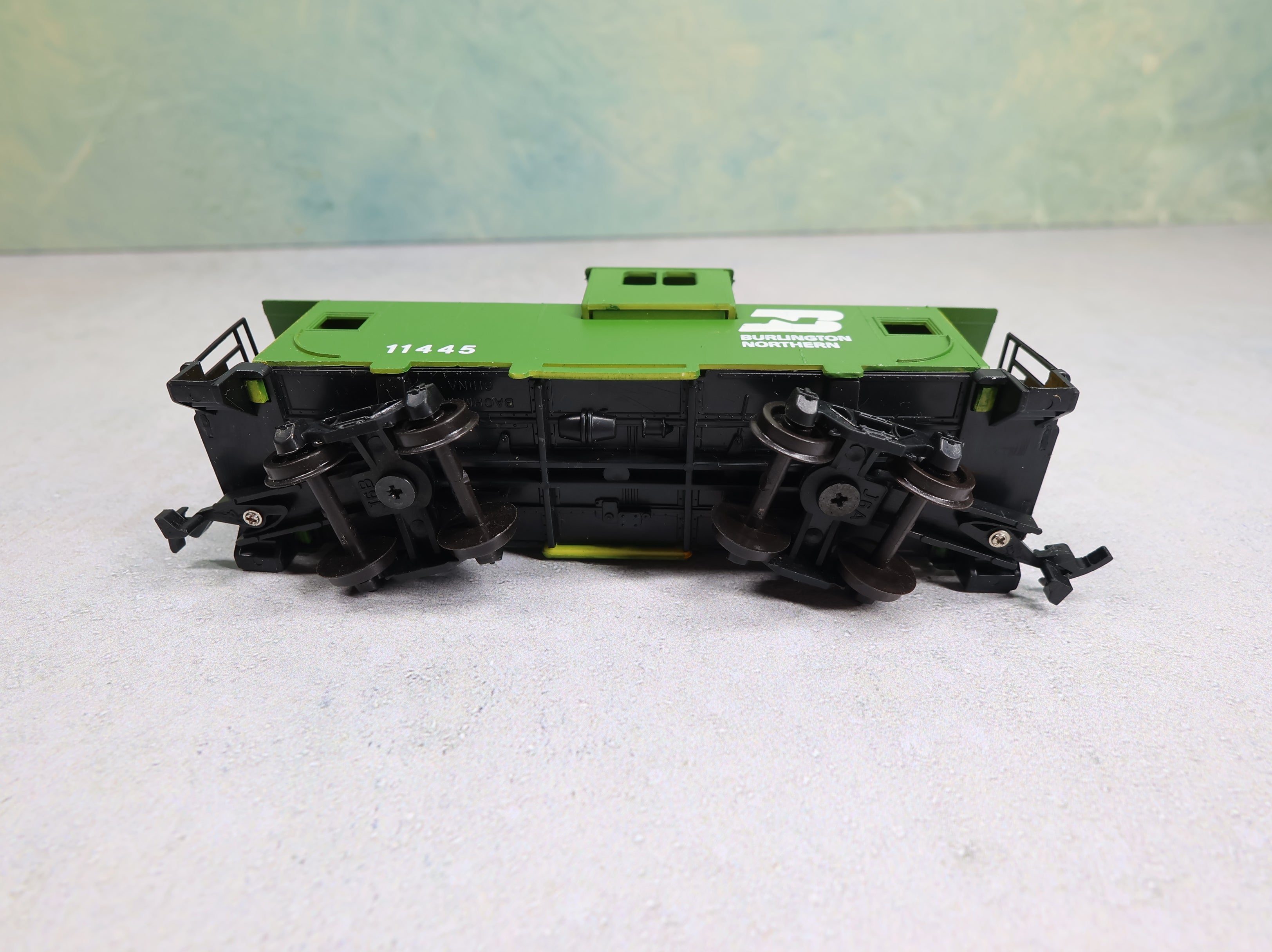 USED Bachmann HO Scale Caboose Burlington Northern BN #11445