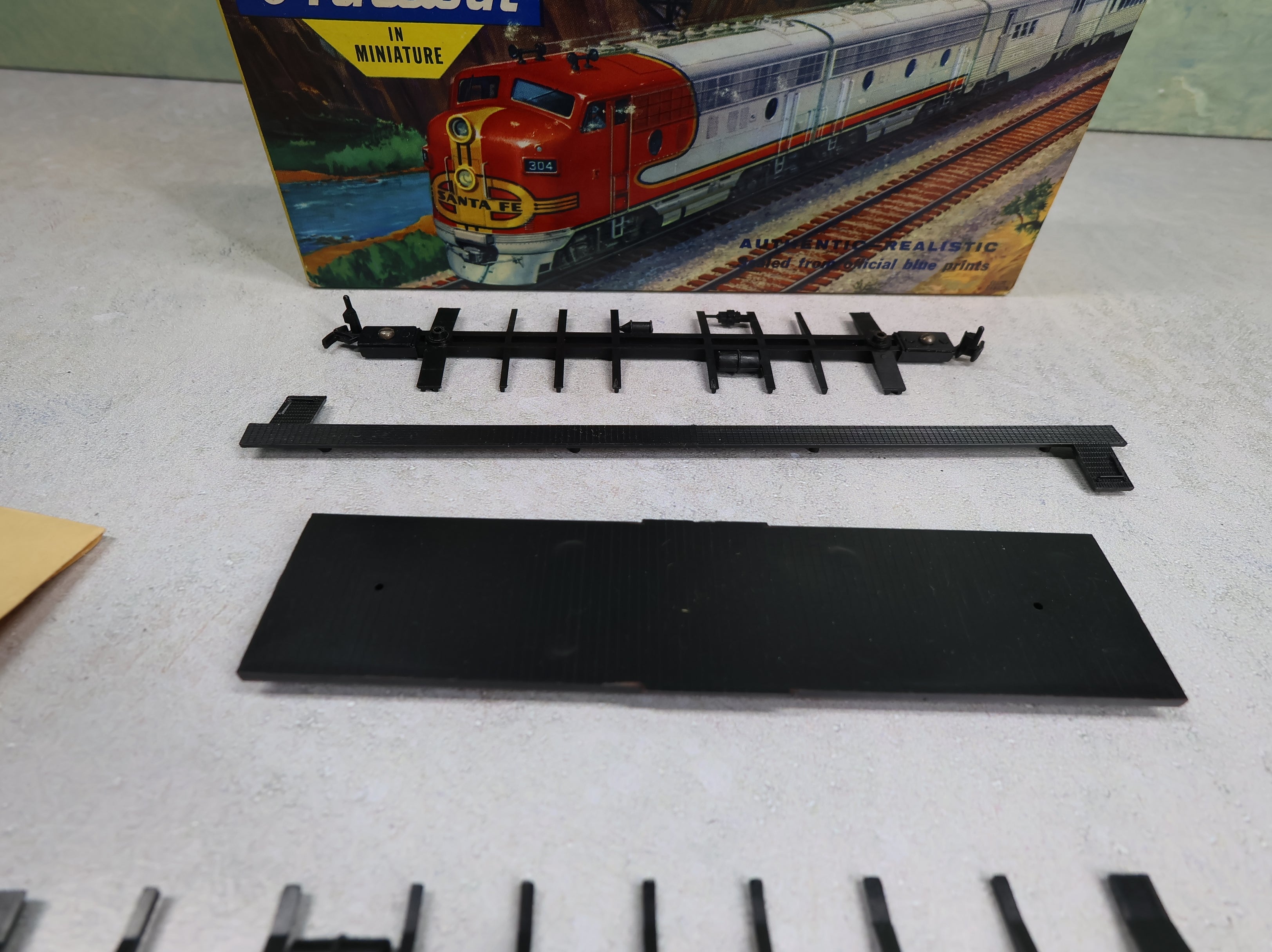 USED Athearn HO Scale Misc Freight Car Parts