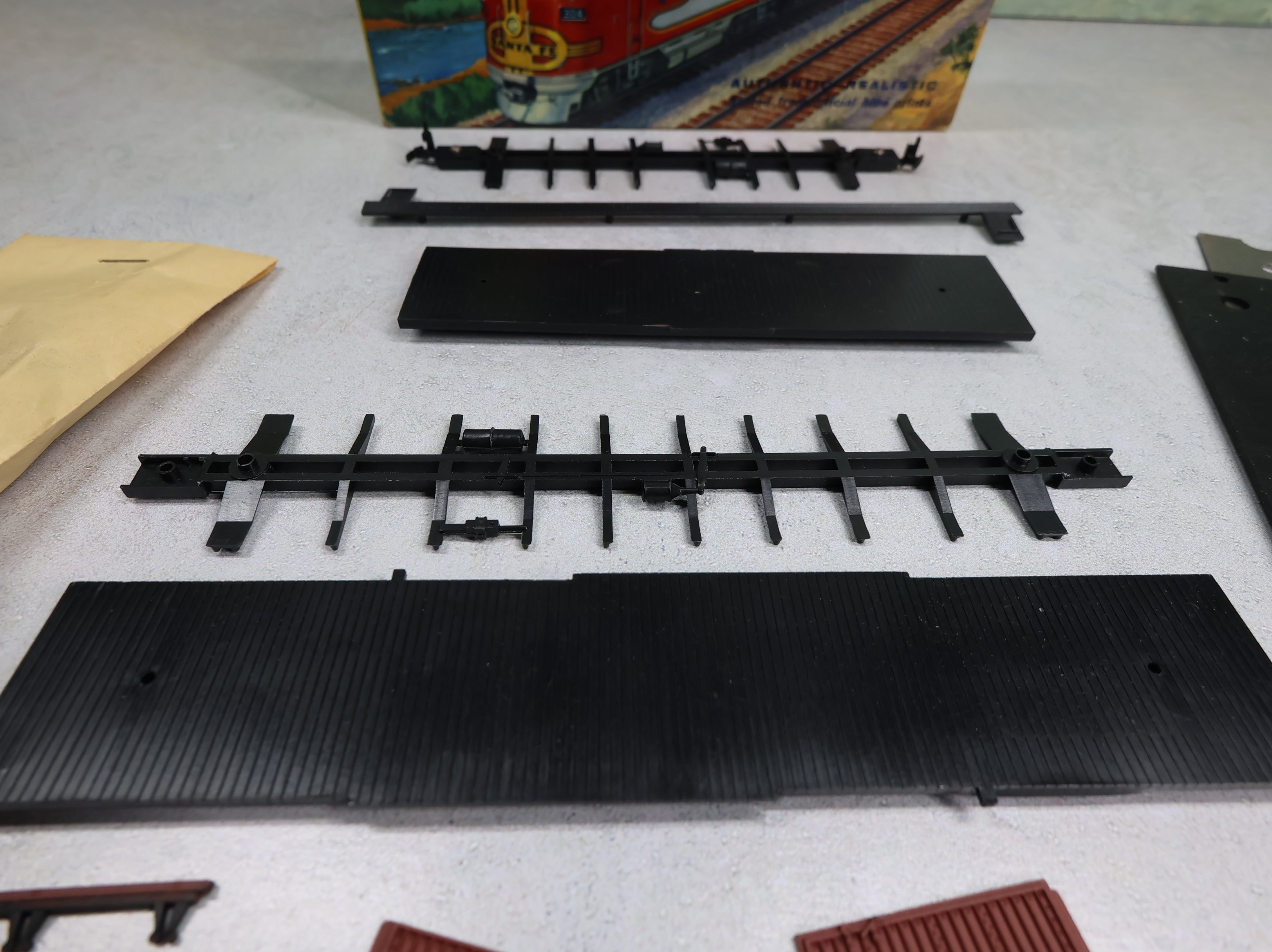 USED Athearn HO Scale Misc Freight Car Parts