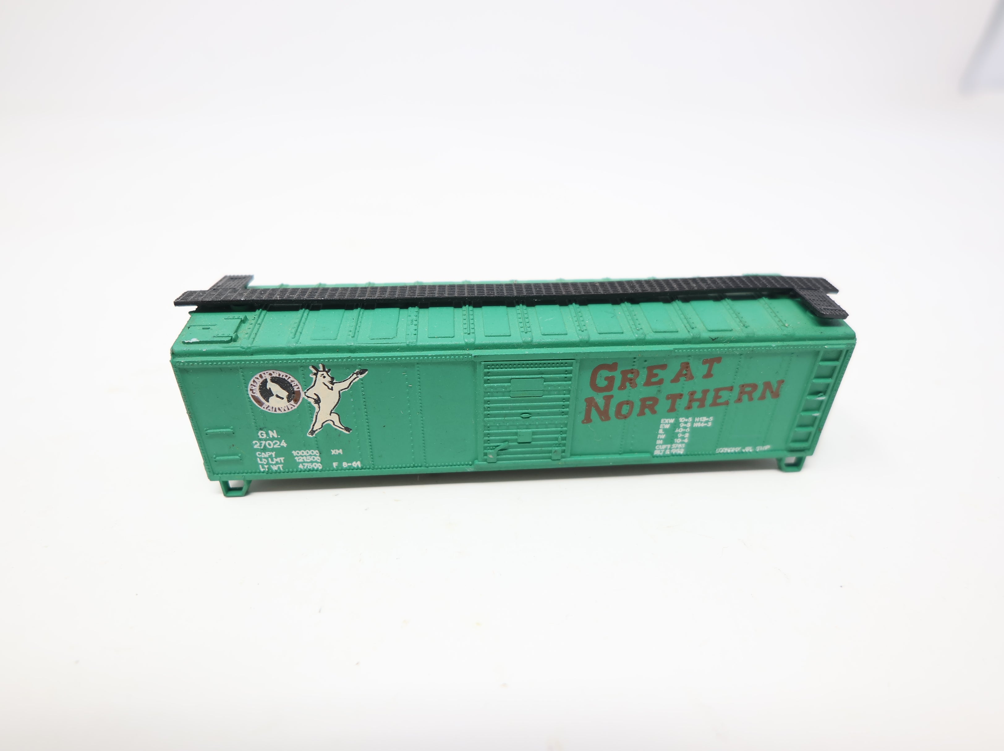 USED N Scale Box Car Great Northern GN #27024 No Trucks/Couplers