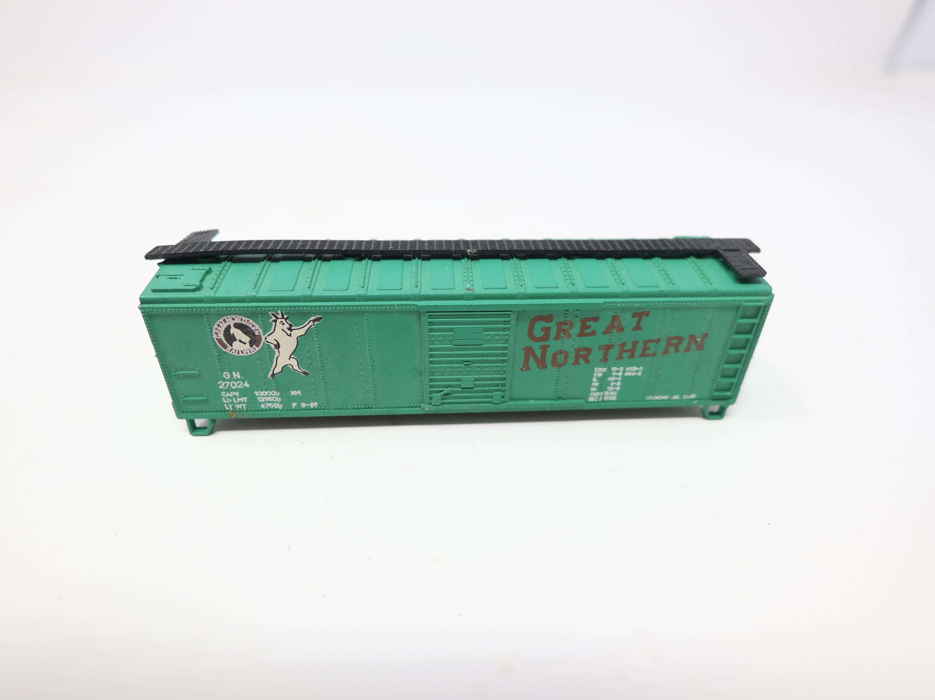 USED N Scale Box Car Great Northern GN #27024 No Trucks/Couplers