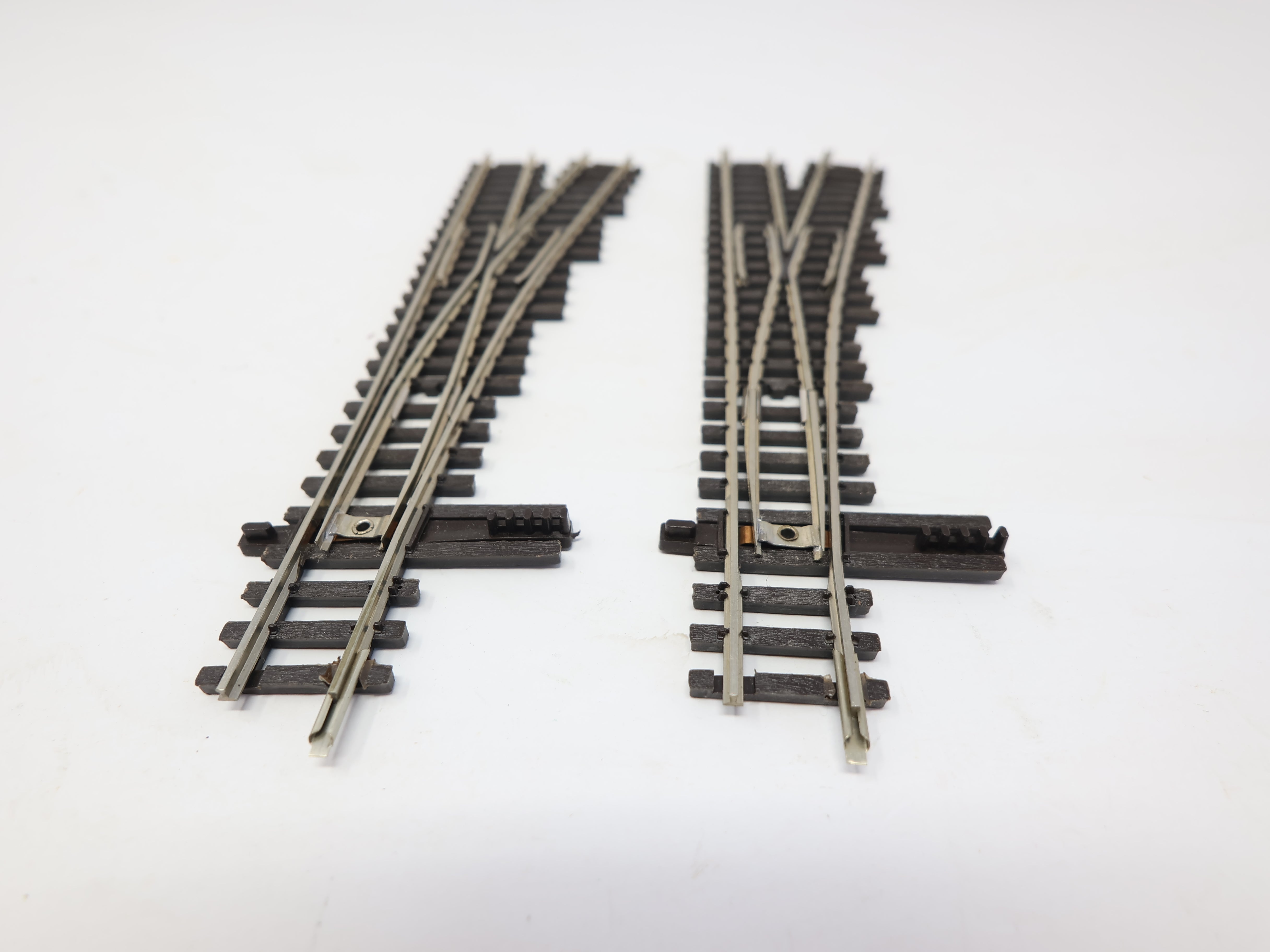 USED Yokohama Shinohara N Scale, Lot of 2 Right Hand #4 Switches