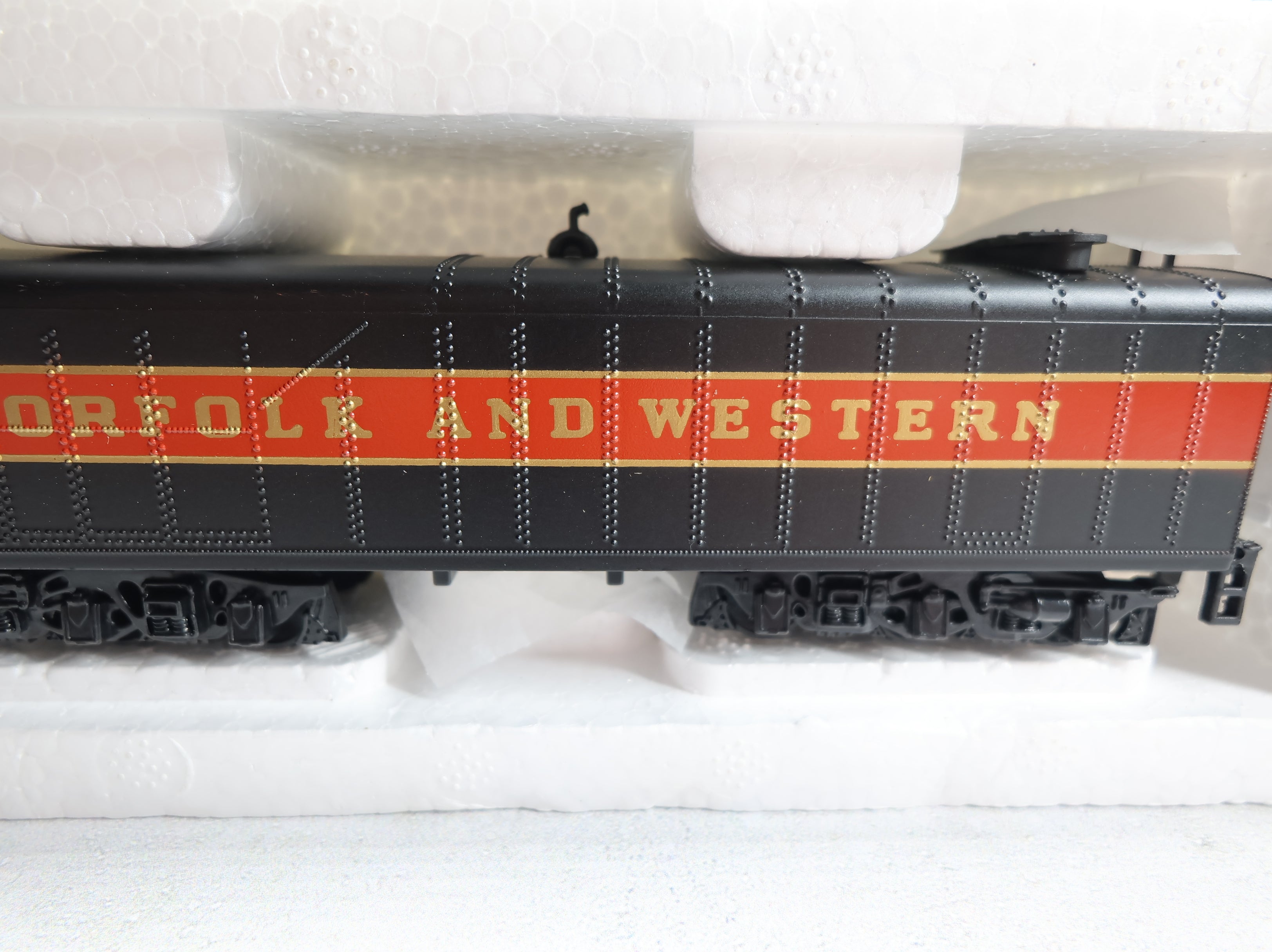 USED Bachmann 79600 HO Scale Auxiliary Water Tender Norfolk & Western