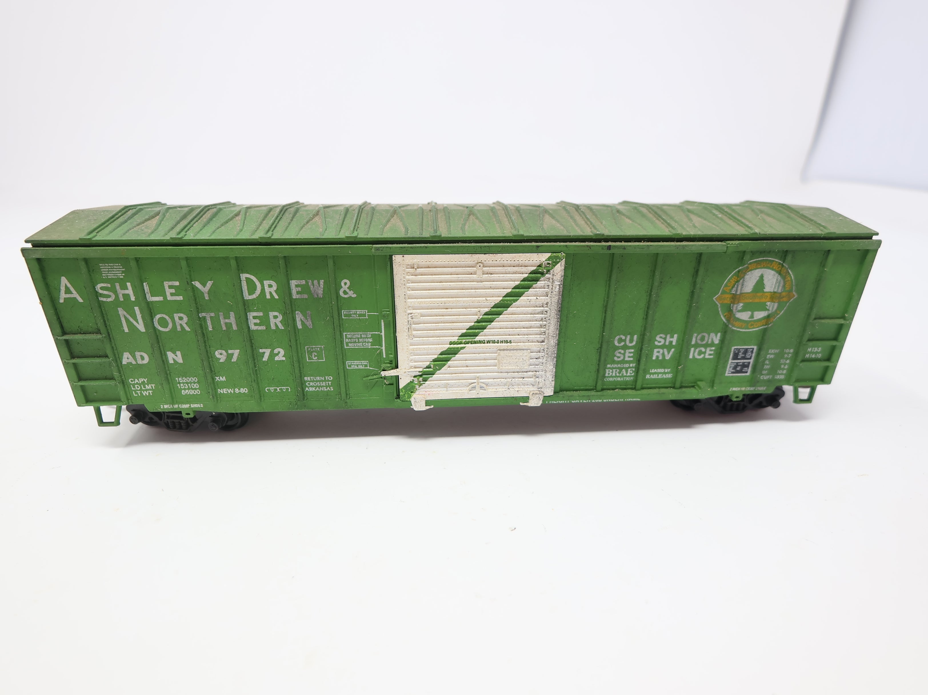 USED Athearn HO Scale 50' Box Car Ashley, Drew and Northern Railway ADN #9772 Weathered