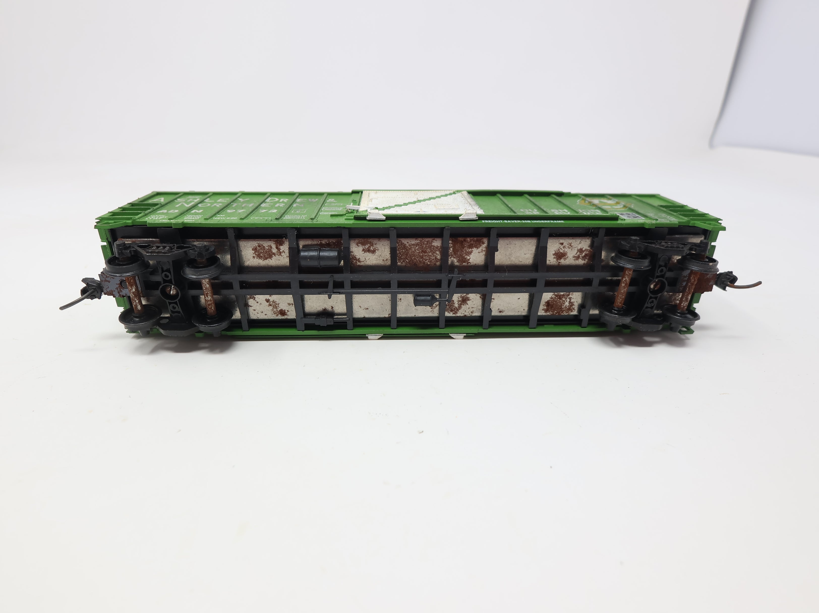 USED Athearn HO Scale 50' Box Car Ashley, Drew and Northern Railway ADN #9772 Weathered