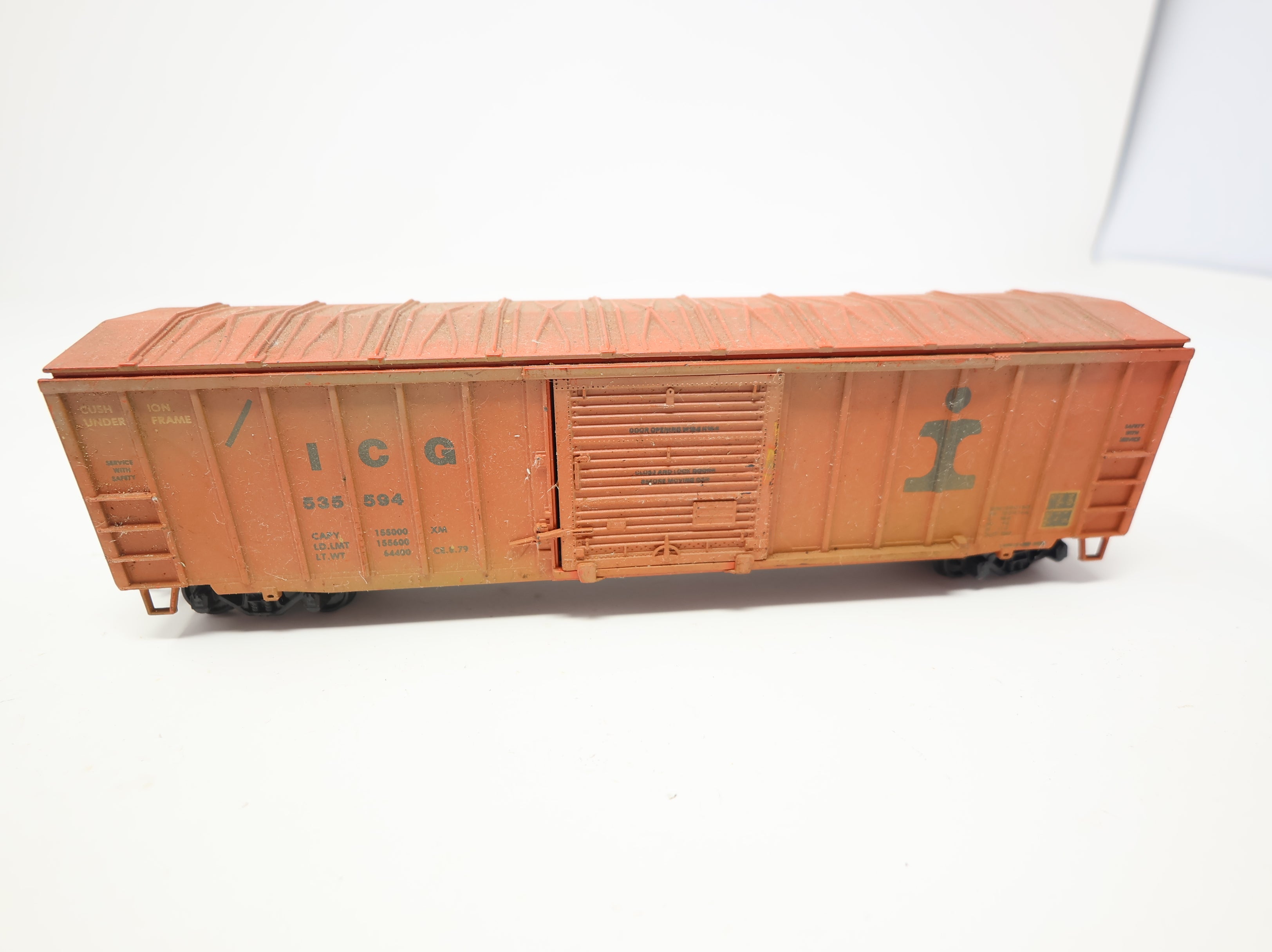 USED Athearn HO Scale 50' Box Car Illinois Central Gulf ICG #535594 Weathered