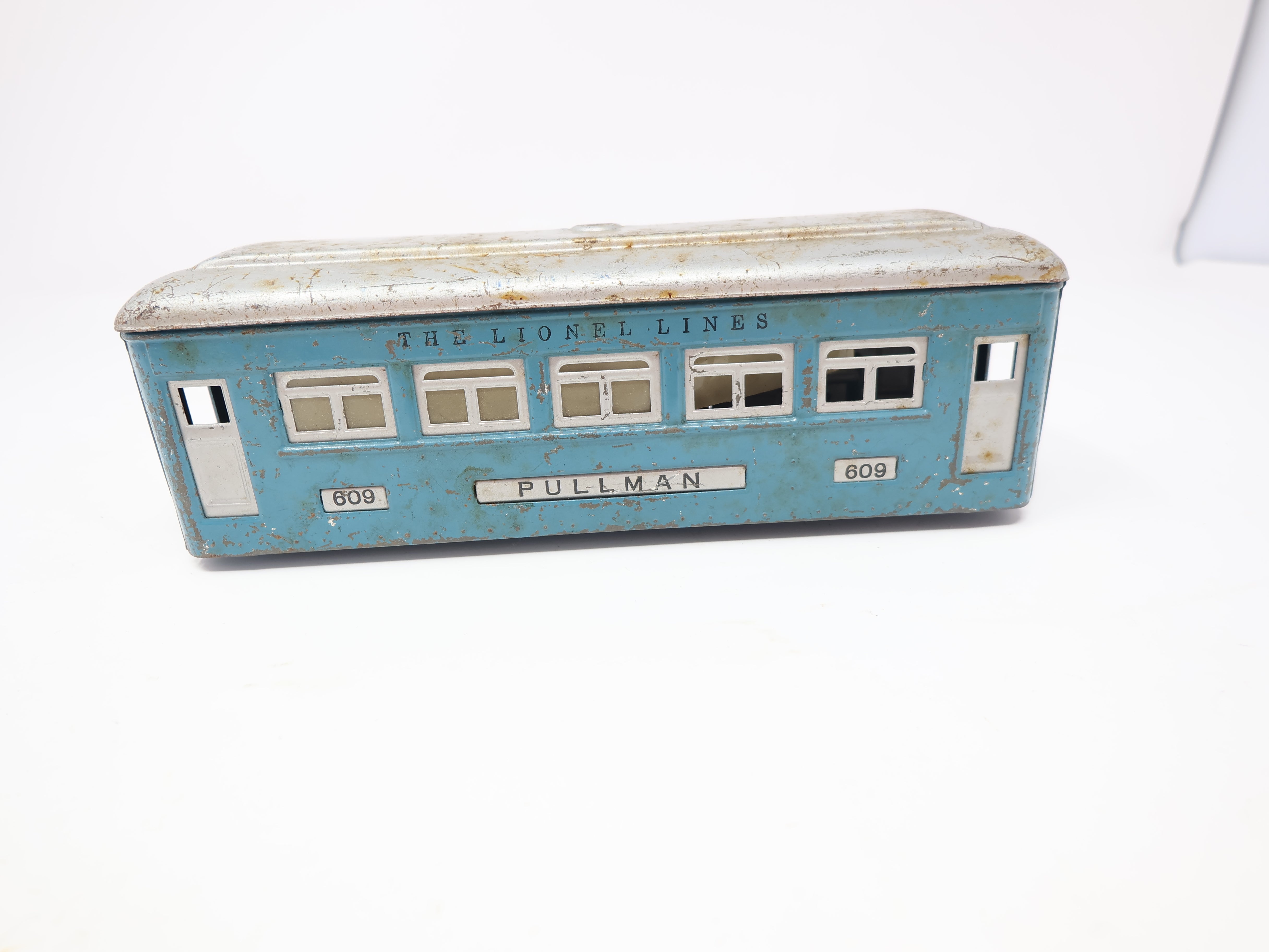 USED Lionel O, The Lionel Lines Pullman Passenger Car #609, For Parts or Repairs