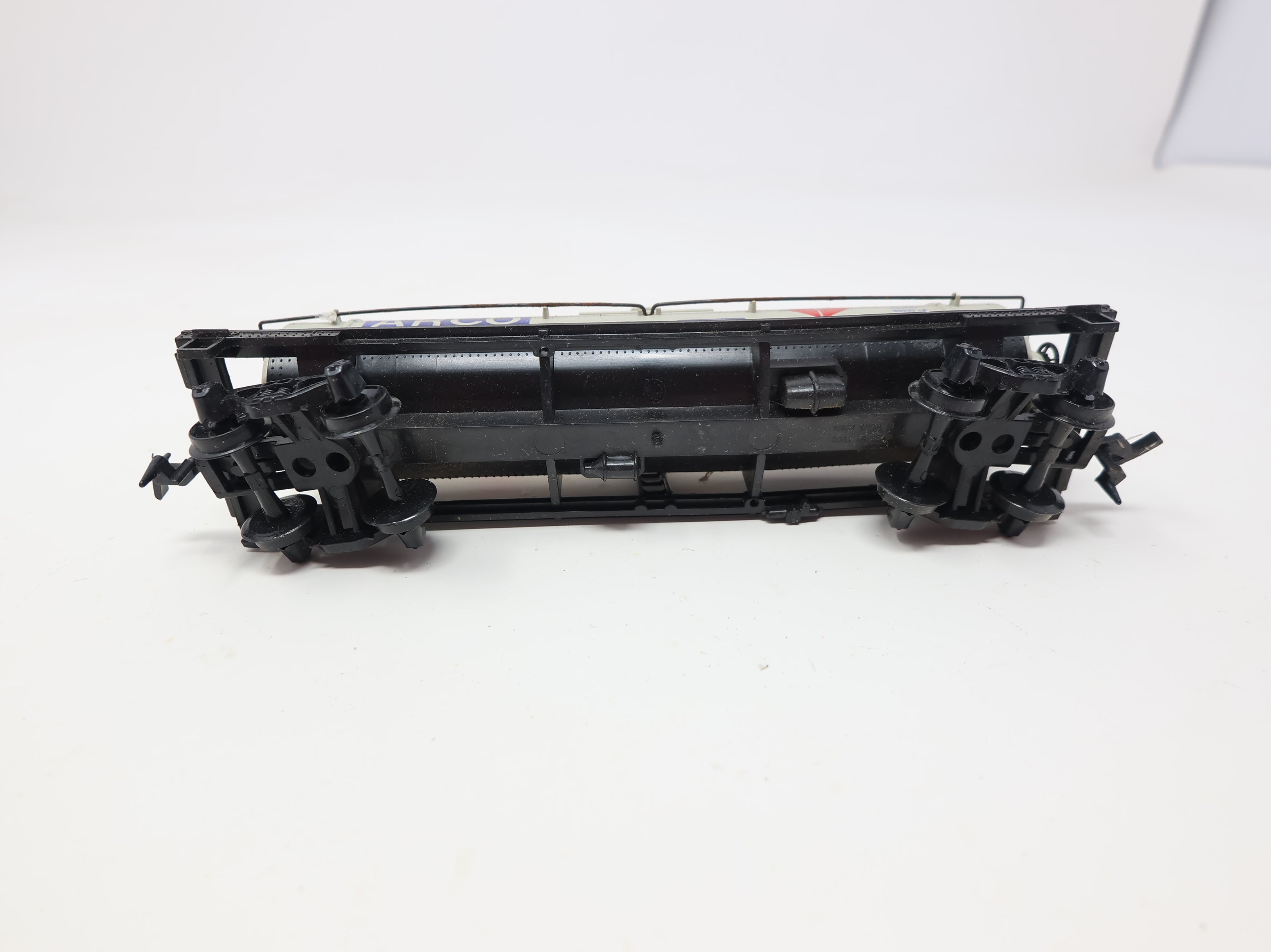 USED Tyco HO Scale Single Dome Tank Car Arco GATX #697012