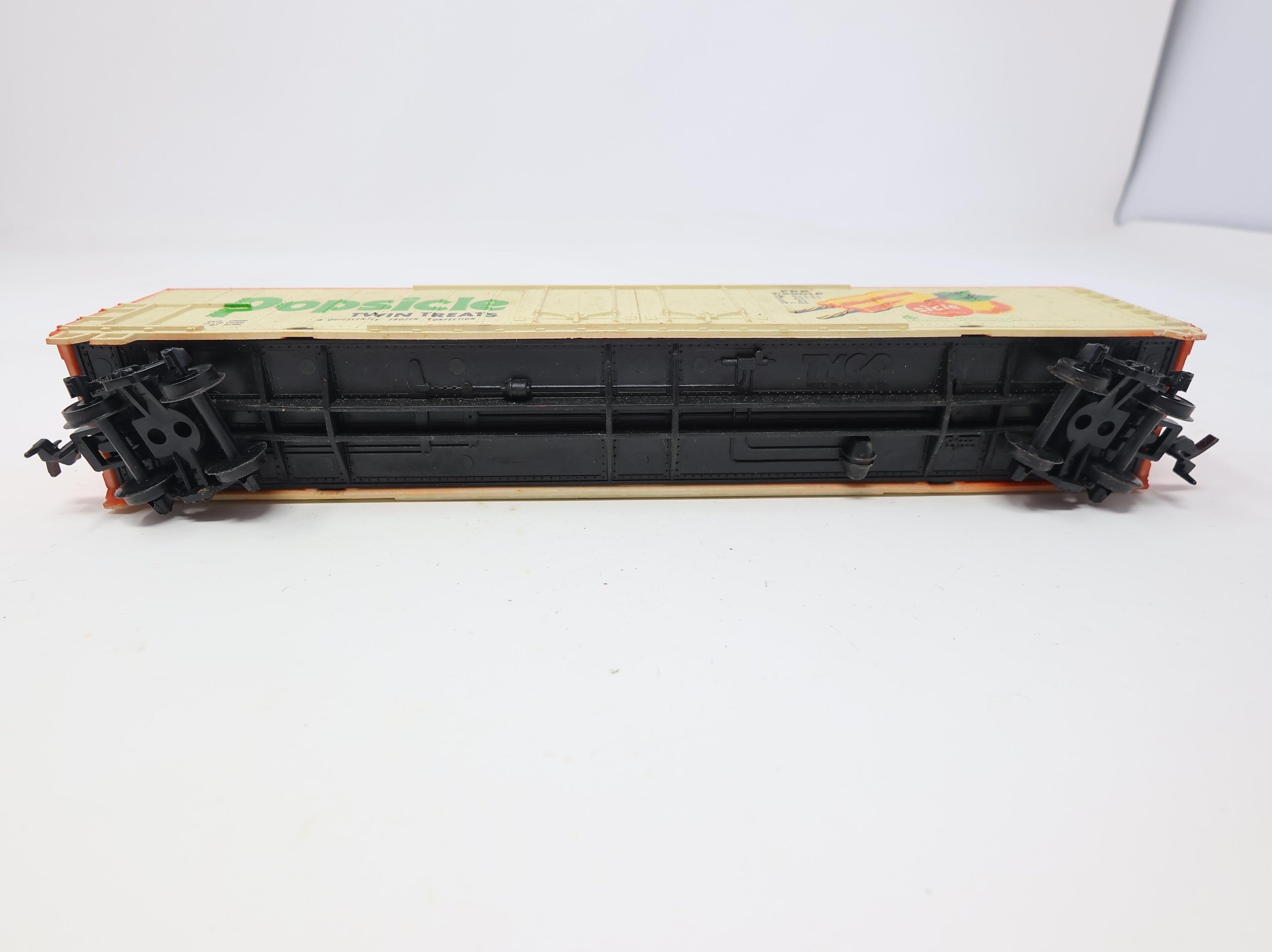 USED Tyco HO Scale 60' Billboard Box Car Popsicle PRR #P29016