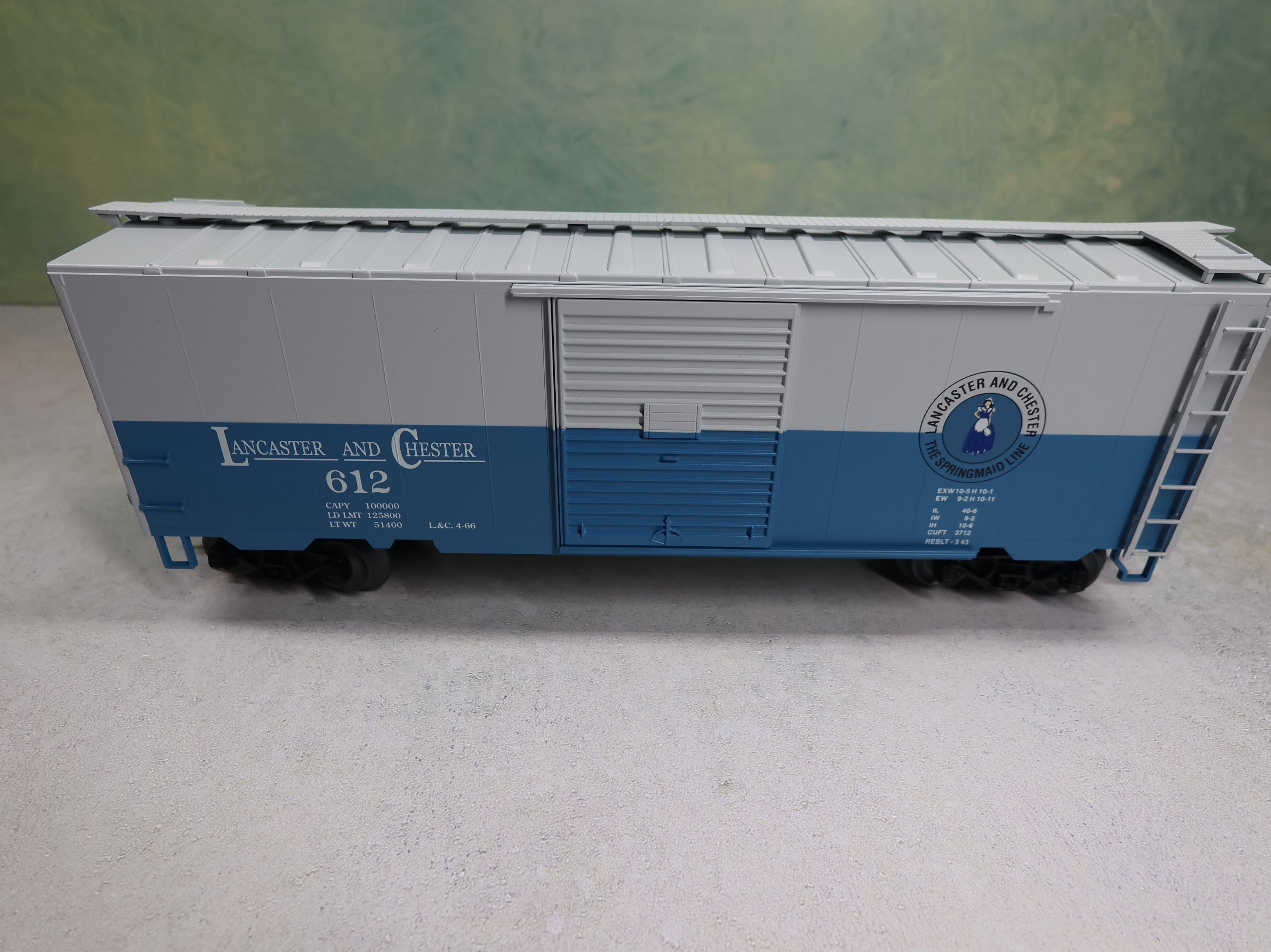 USED Weaver O 40' PS-1 Box Car Lancaster and Chester #612