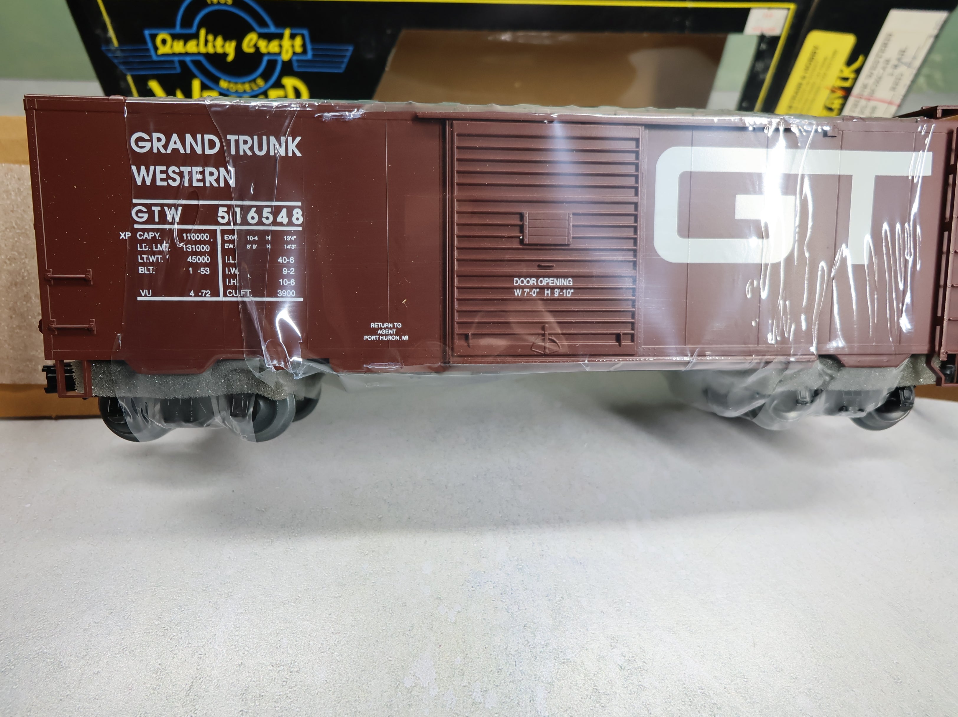 USED Weaver O 40' PS-1 Box Car Grand Trunk Western GTW #516548 Sealed