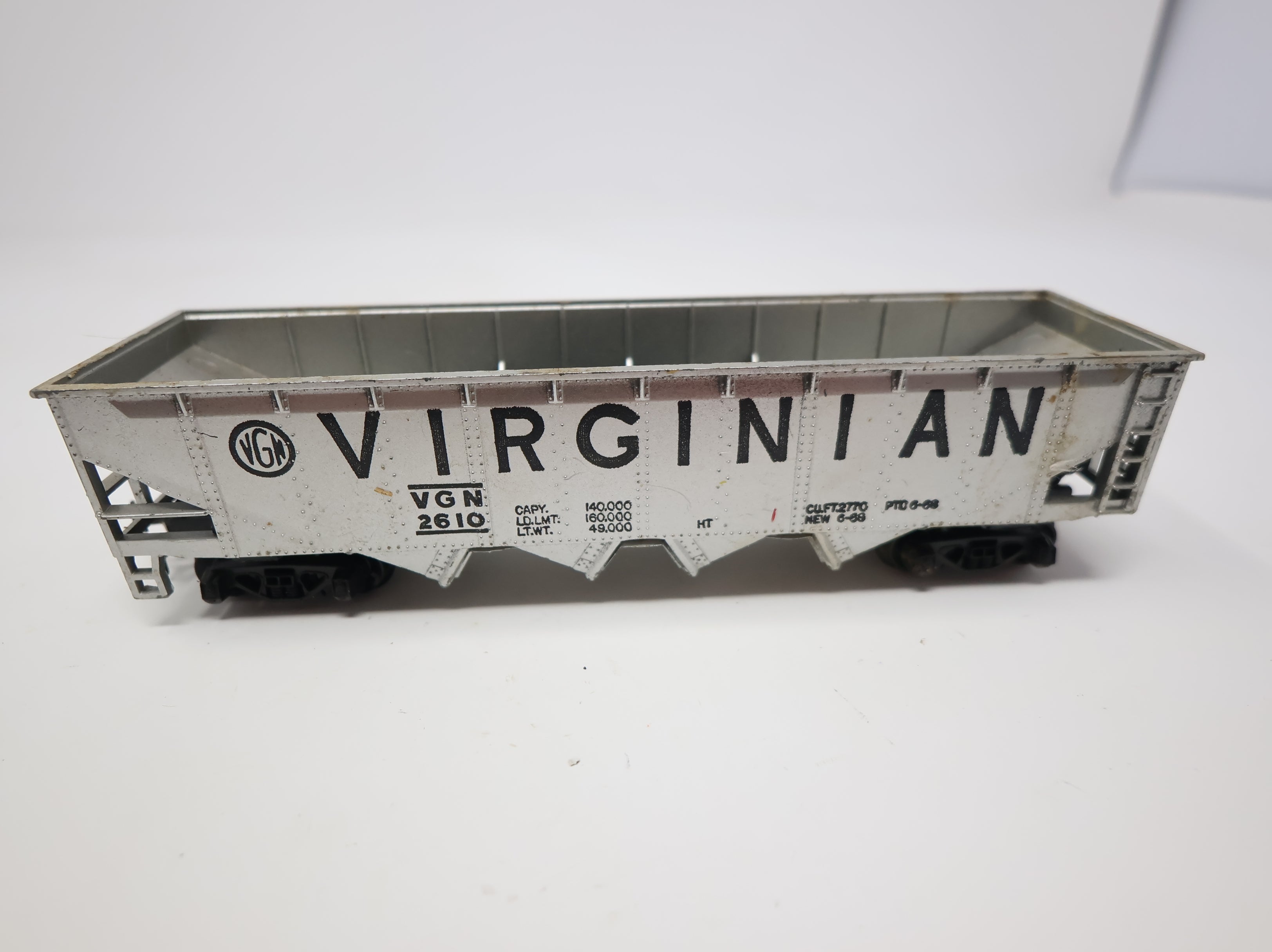 USED Tyco HO Scale 4 Bay Open Hopper Virginian VGN #2610