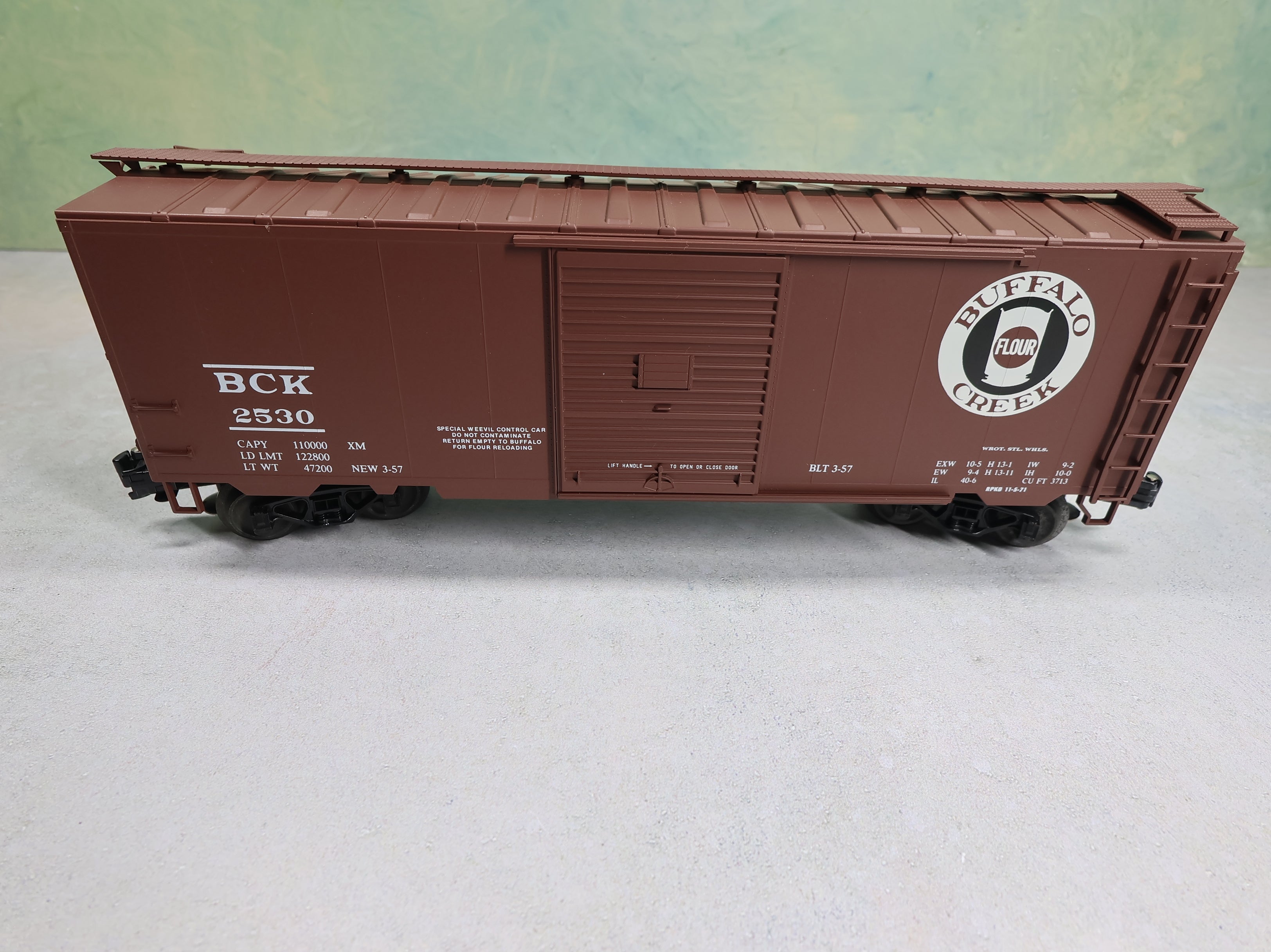 USED Weaver O 40' PS-1 Box Car Buffalo Creek Railroad BCK #2530 Bev-Bel