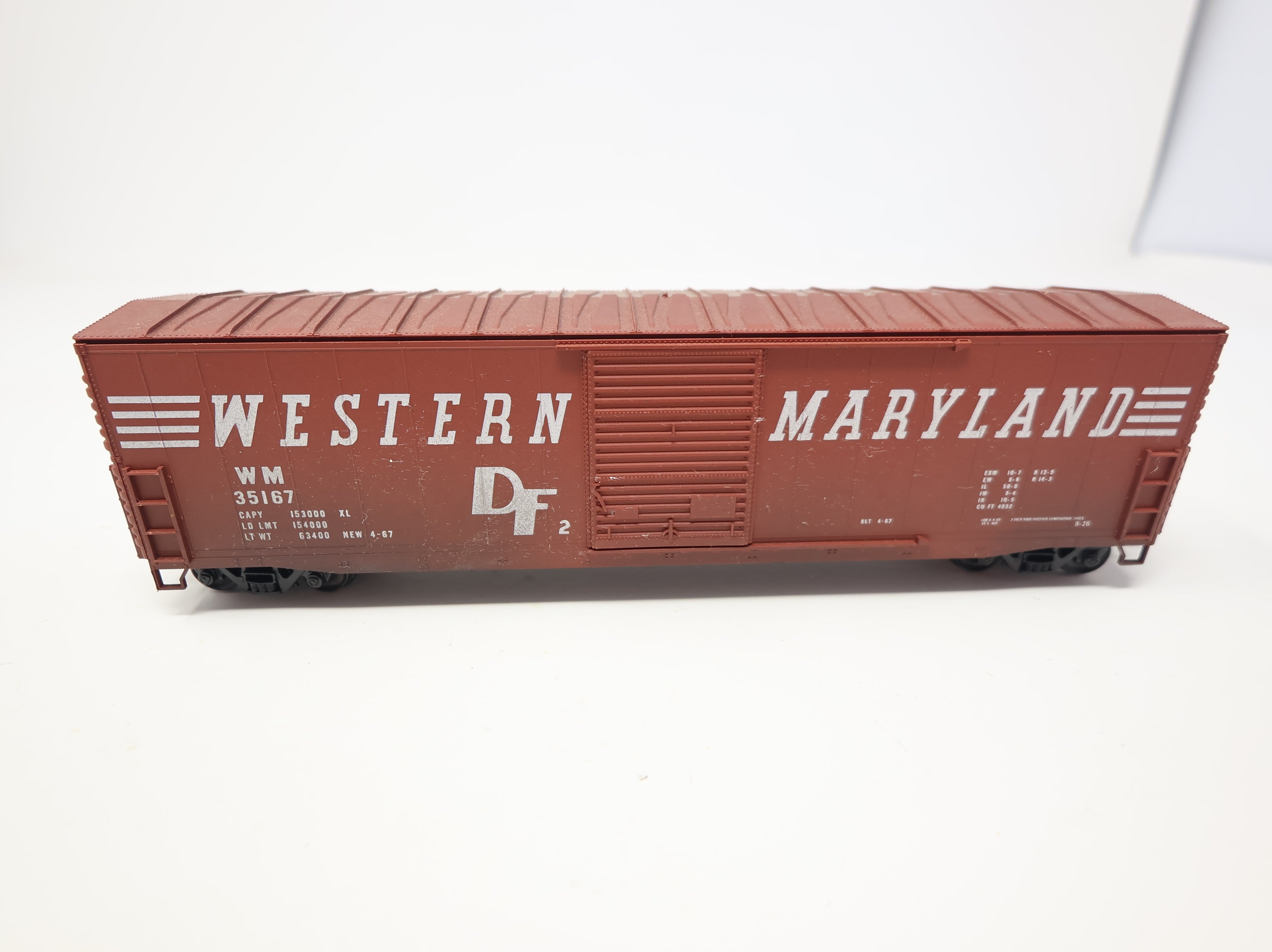 USED Accurail HO Scale 50' Box Car Western Maryland WD #35167 Weathered