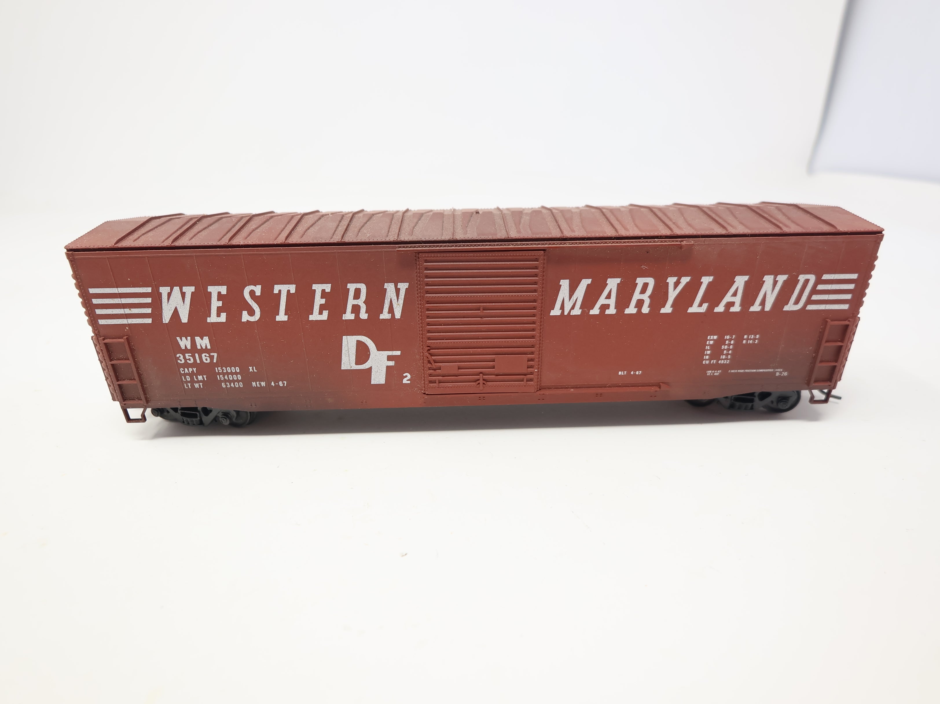 USED Accurail HO Scale 50' Box Car Western Maryland WD #35167 Weathered