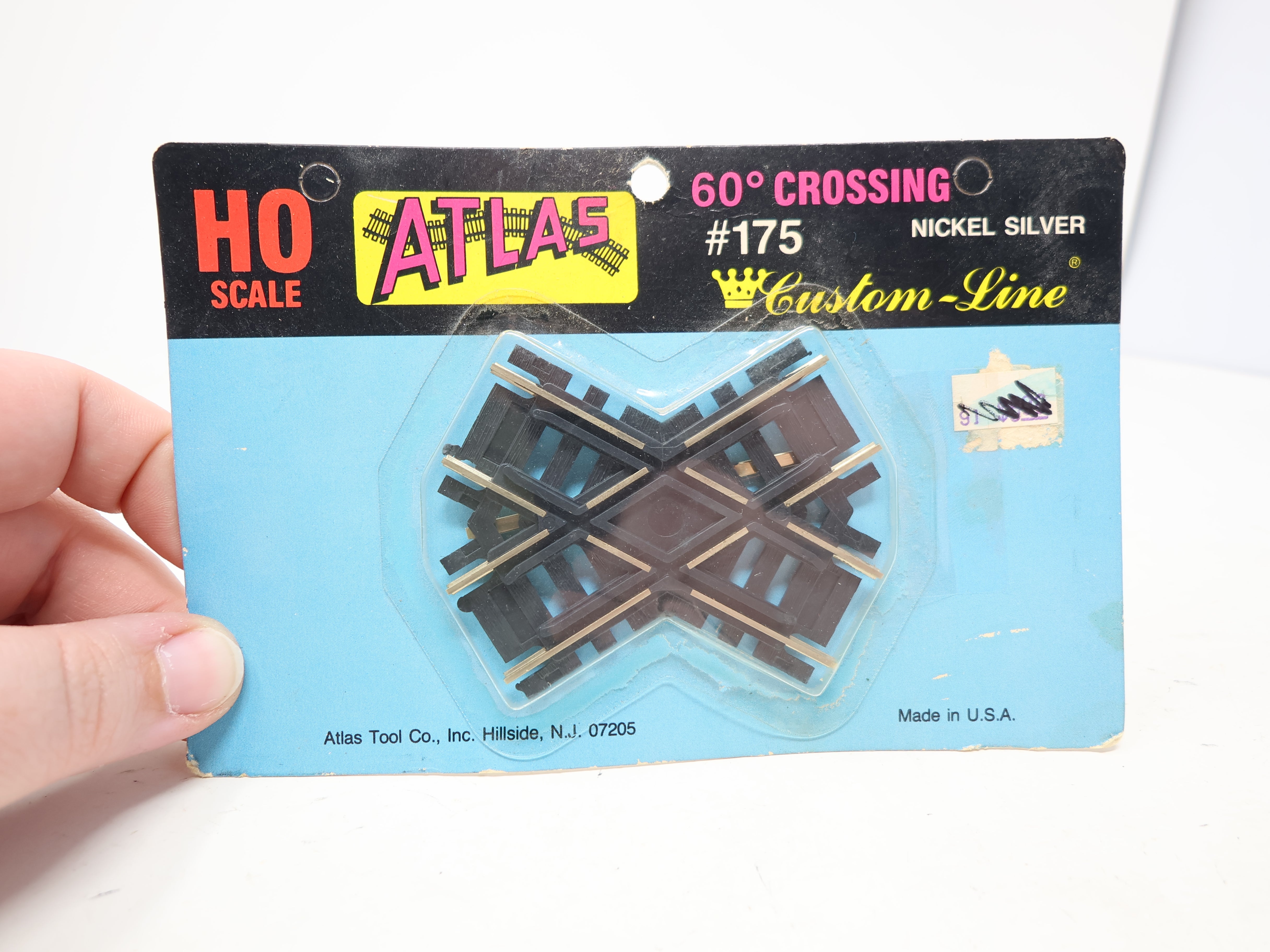 Atlas 175 HO Scale, 60 Degree Nickel Silver Crossing, Code 100