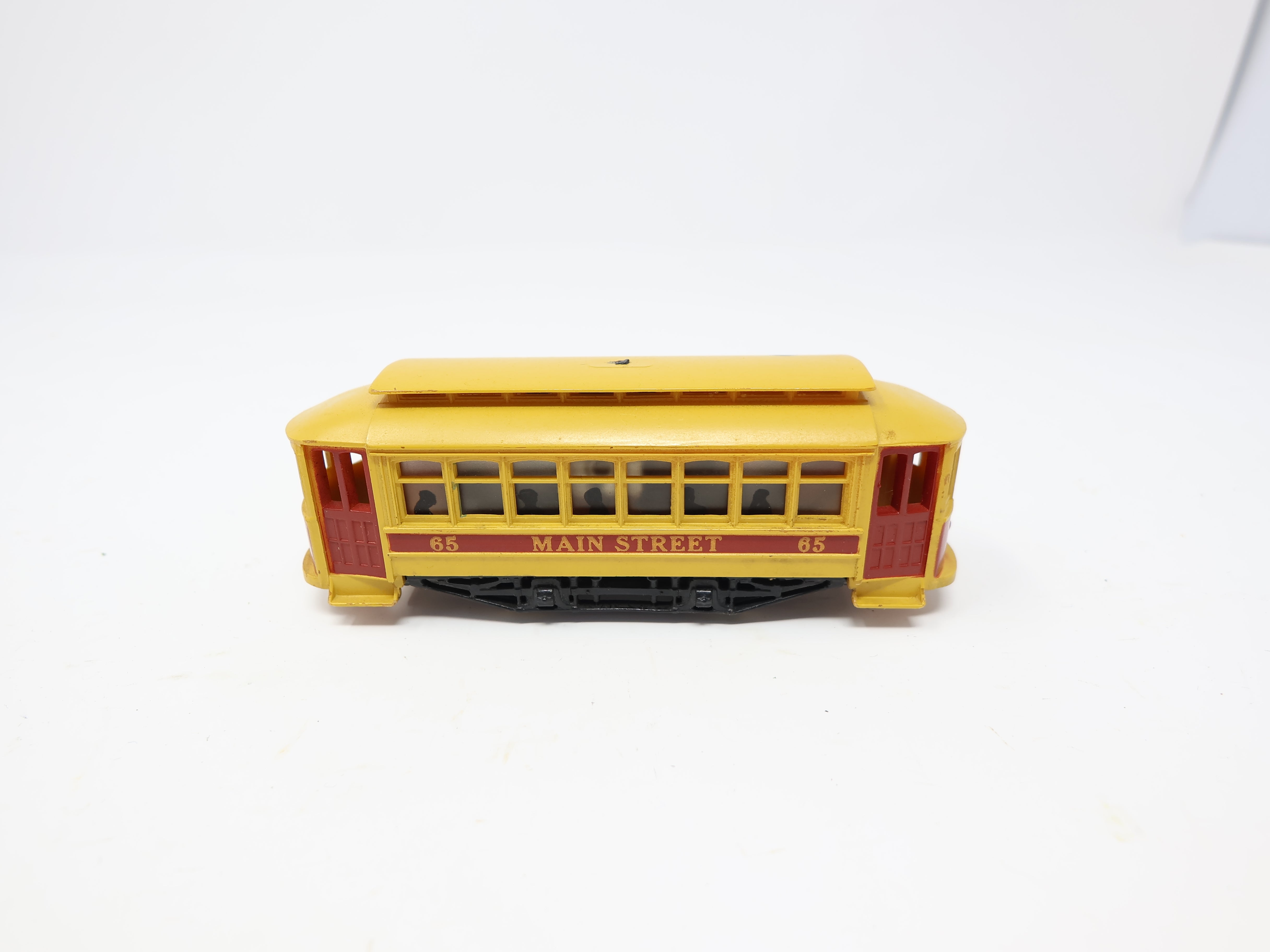 USED HO Scale, Street Trolley, Main Street 65