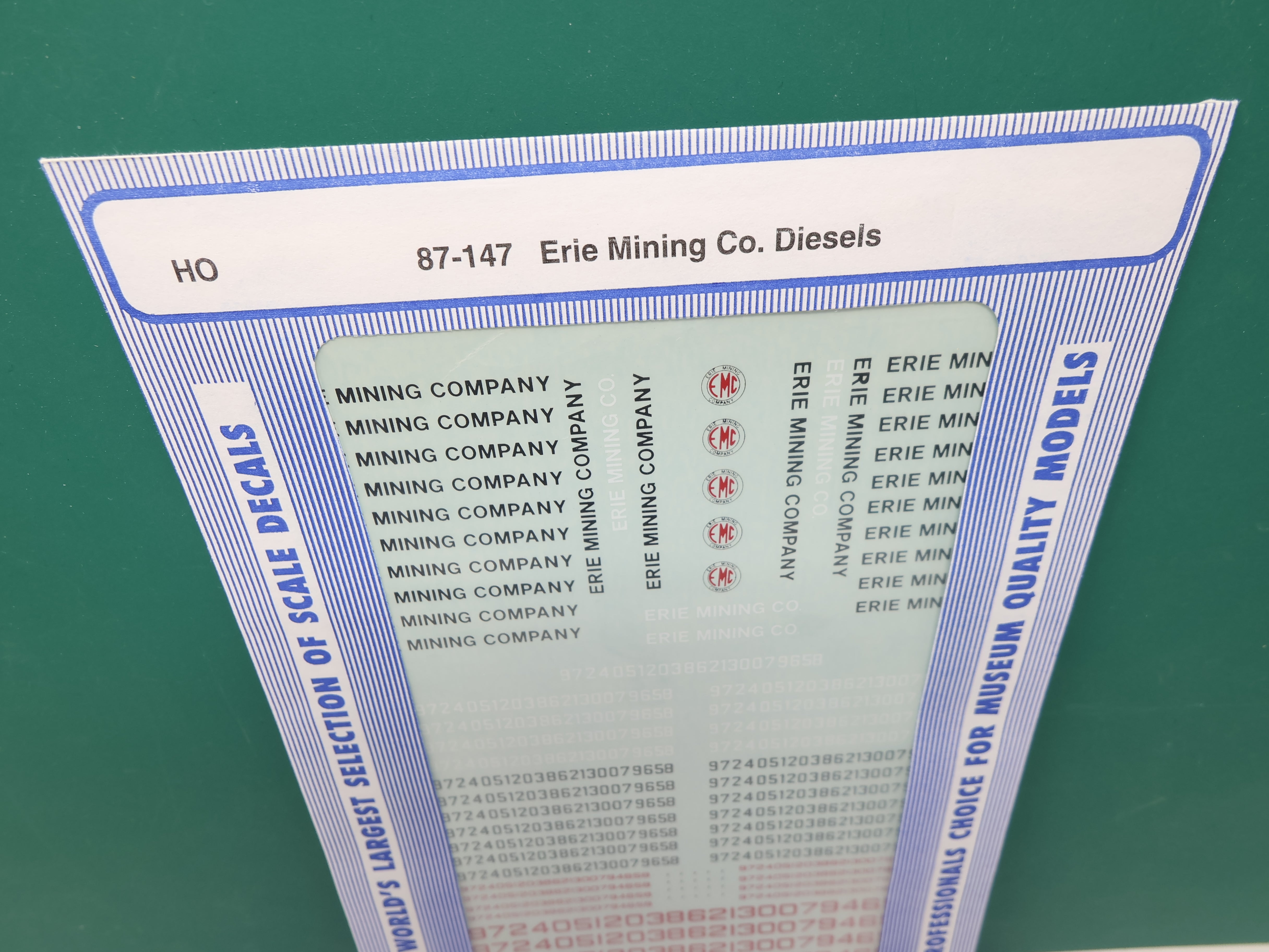 MICROSCALE 87-147 HO Scale, Erie Mining Co Diesel Decals