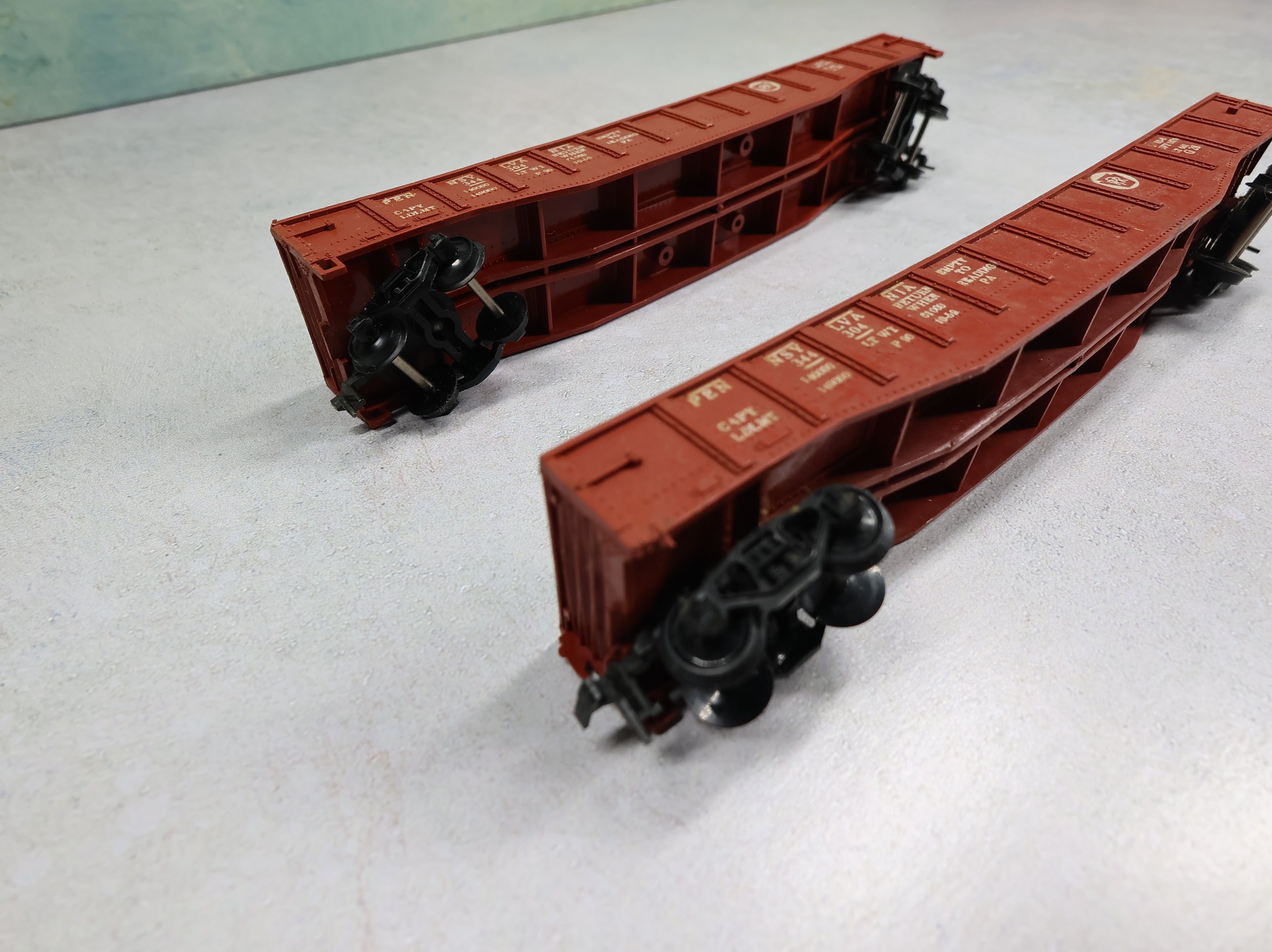 USED Fleischmann HO Scale 50' Gondola Pennsylvania #344304 (2 pcs)