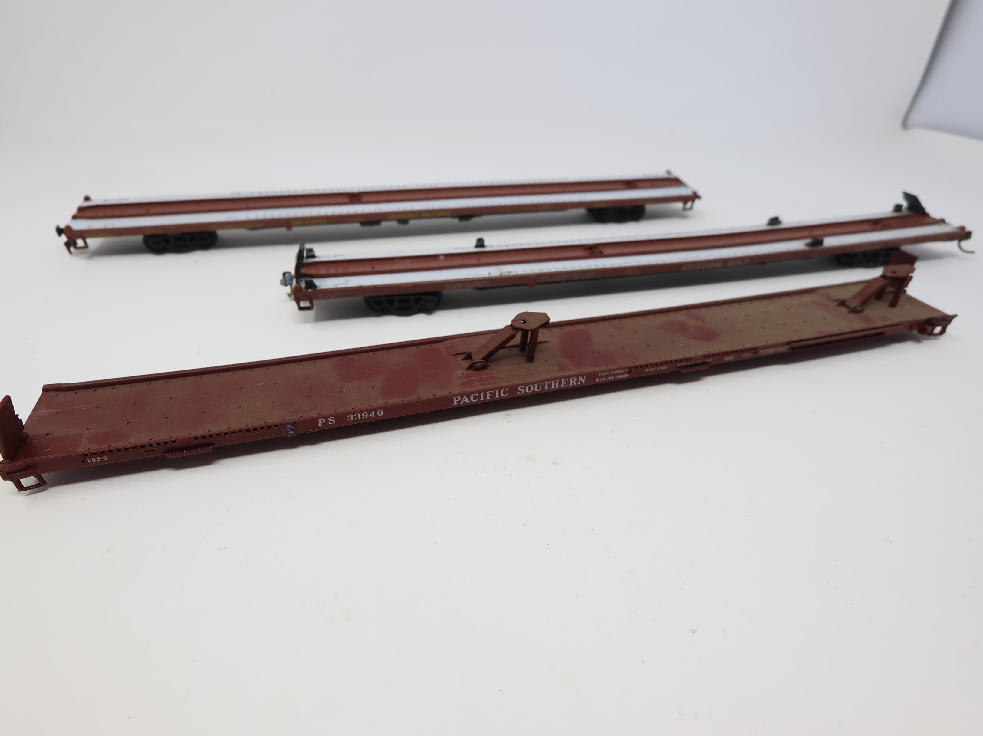 USED Athearn HO Scale Lot of 85' Flat Cars (rough) Pacific Southern, Cotton Belt, Union Pacifc (3 pcs)