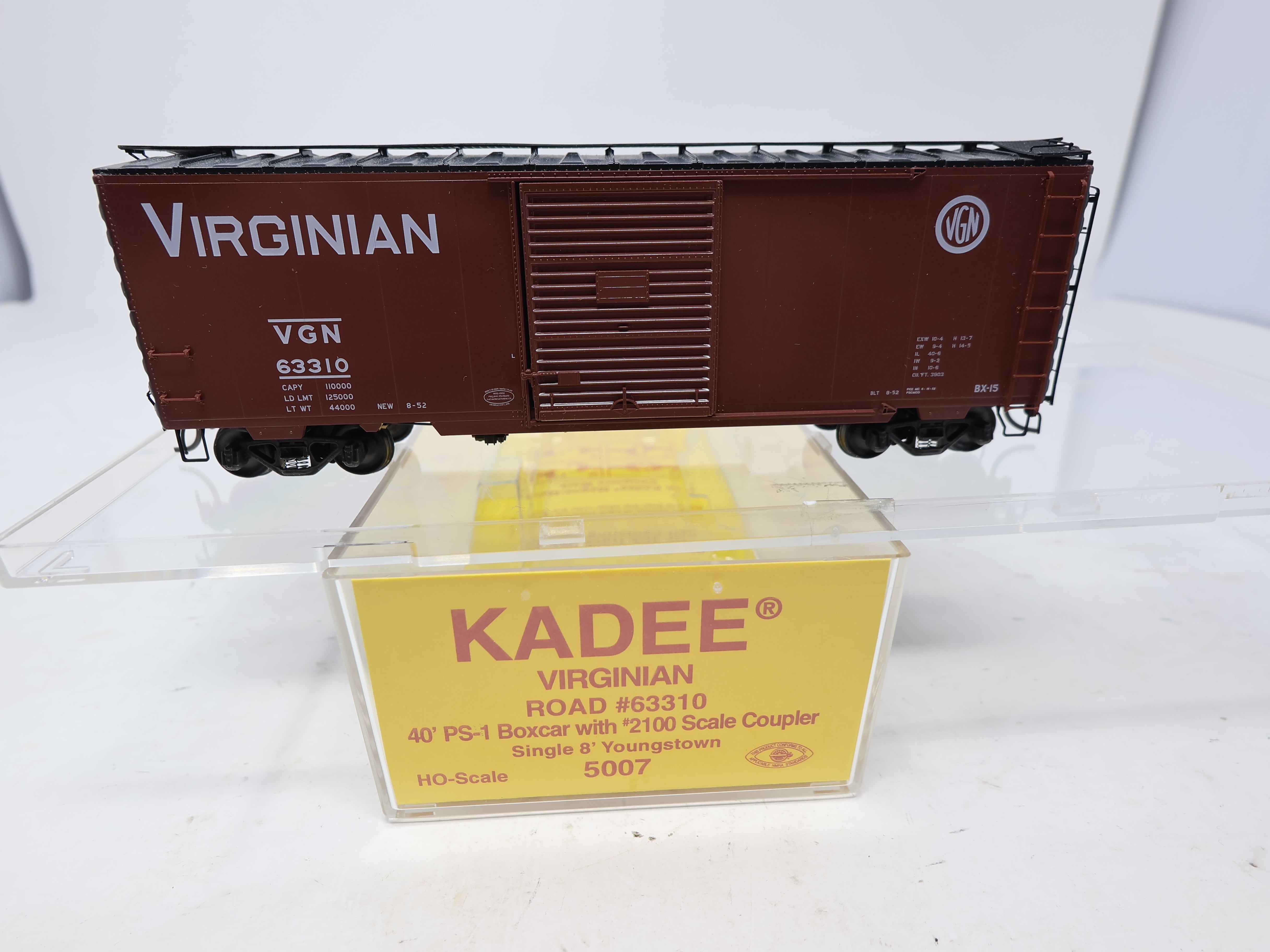 USED Kadee 5007 HO Scale, 40' PS-1 Box Car, Virginian VGN #63310