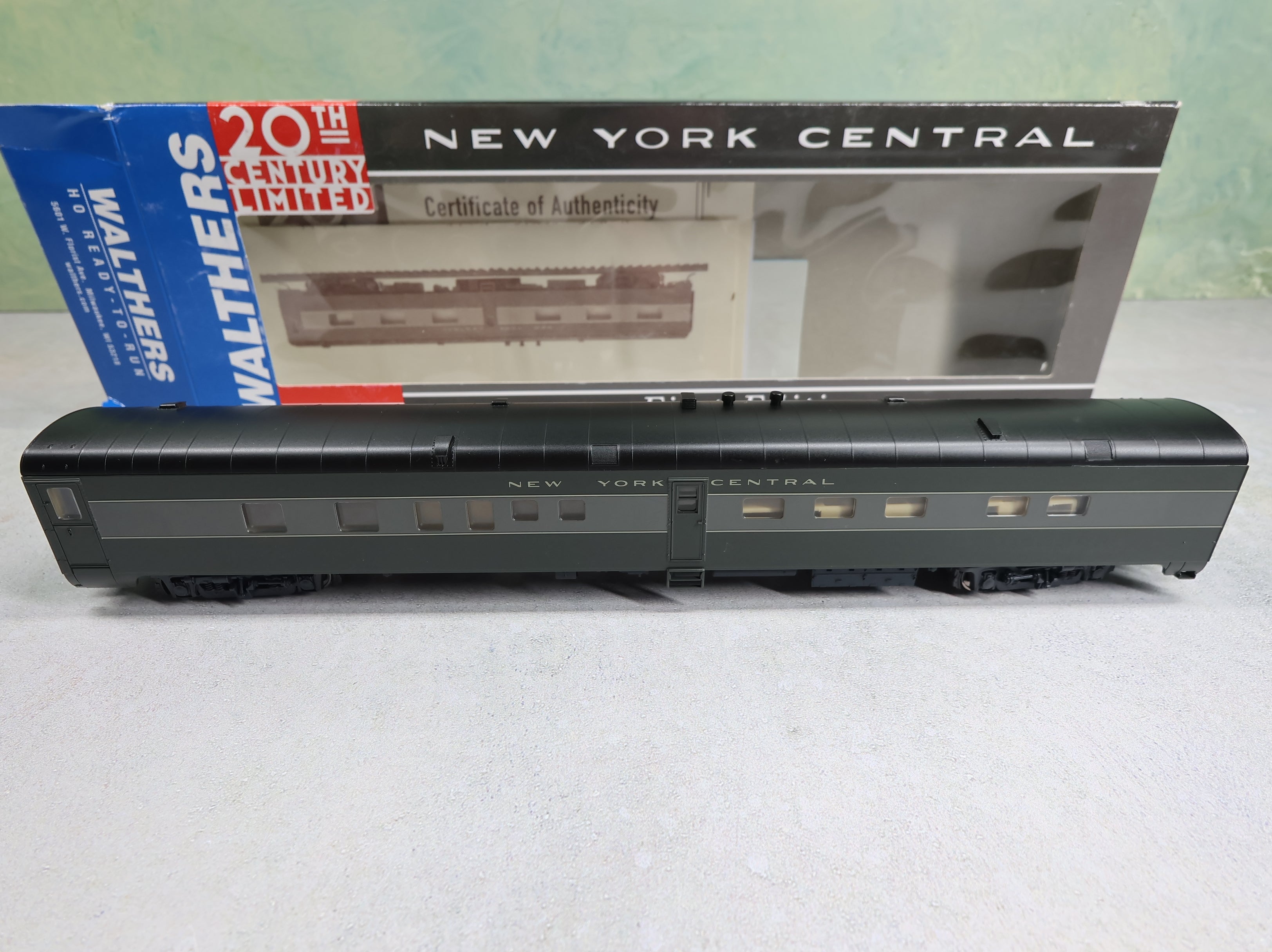 USED Walthers 932-9318 HO Scale 20th Century Limited Kitchen Dormitory New York Central