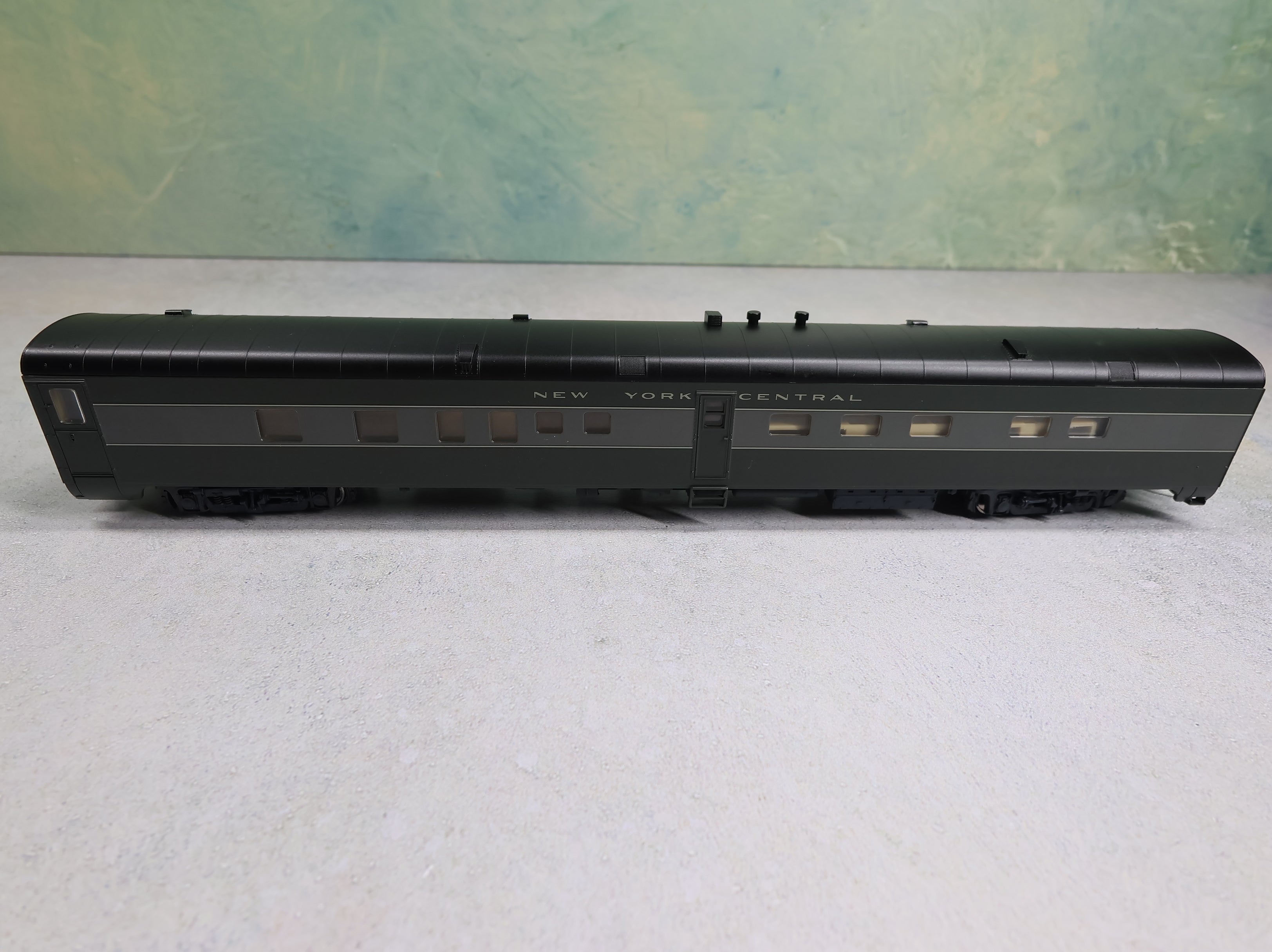 USED Walthers 932-9318 HO Scale 20th Century Limited Kitchen Dormitory New York Central