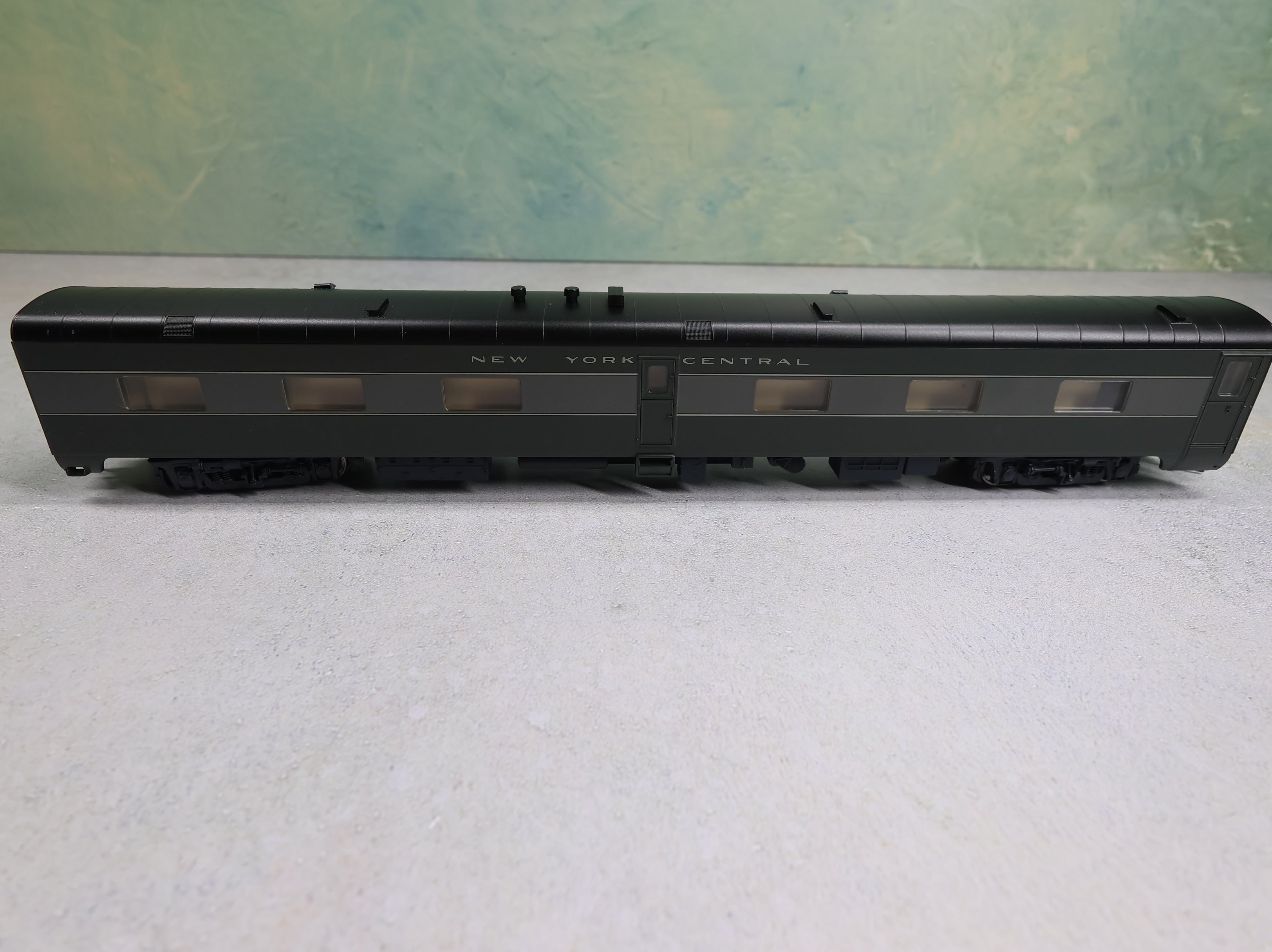 USED Walthers 932-9318 HO Scale 20th Century Limited Kitchen Dormitory New York Central