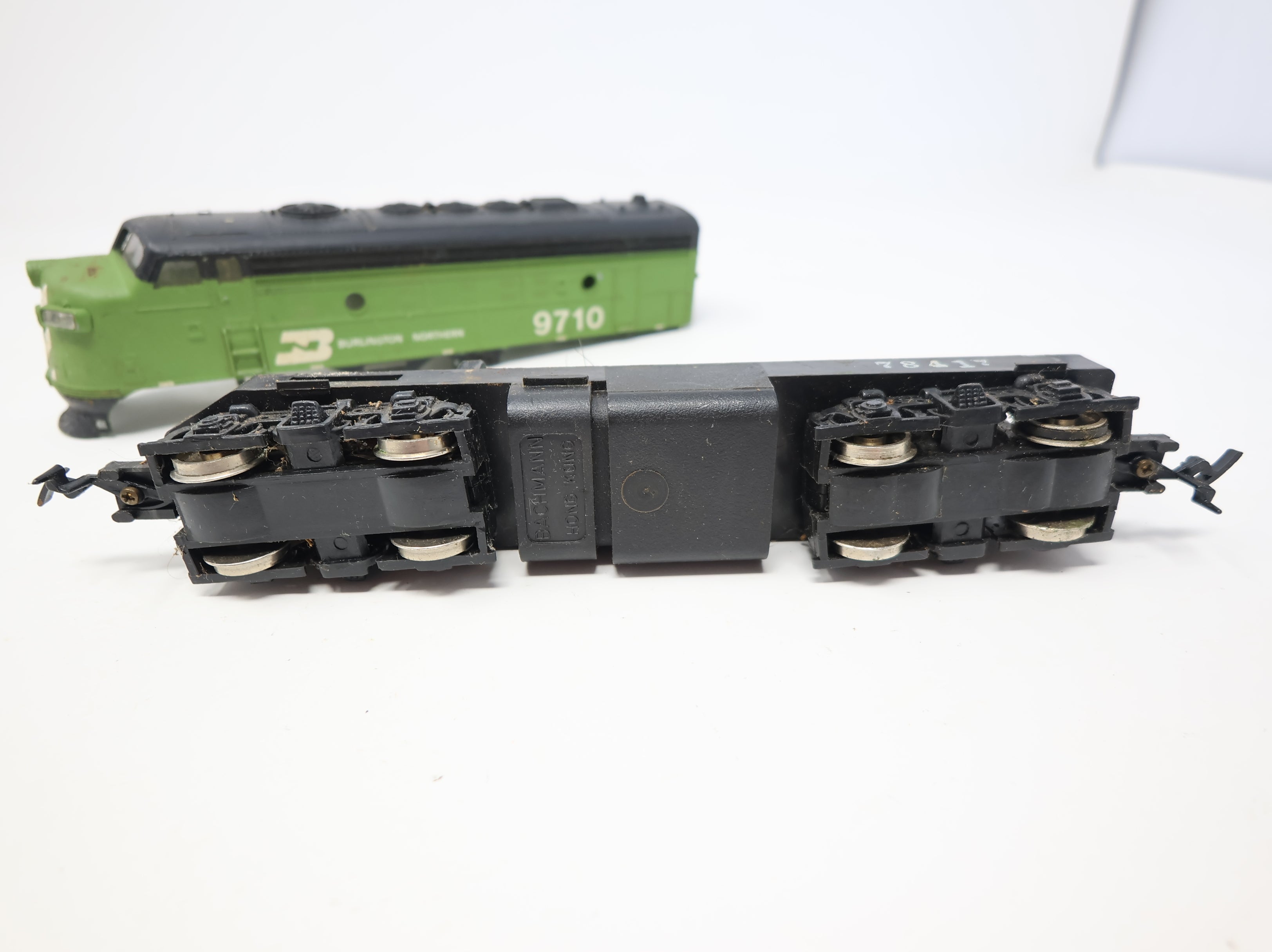 USED Bachmann HO Scale F9A Diesel Locomotive Burlington Northern #9710 Parts/Repairs DC