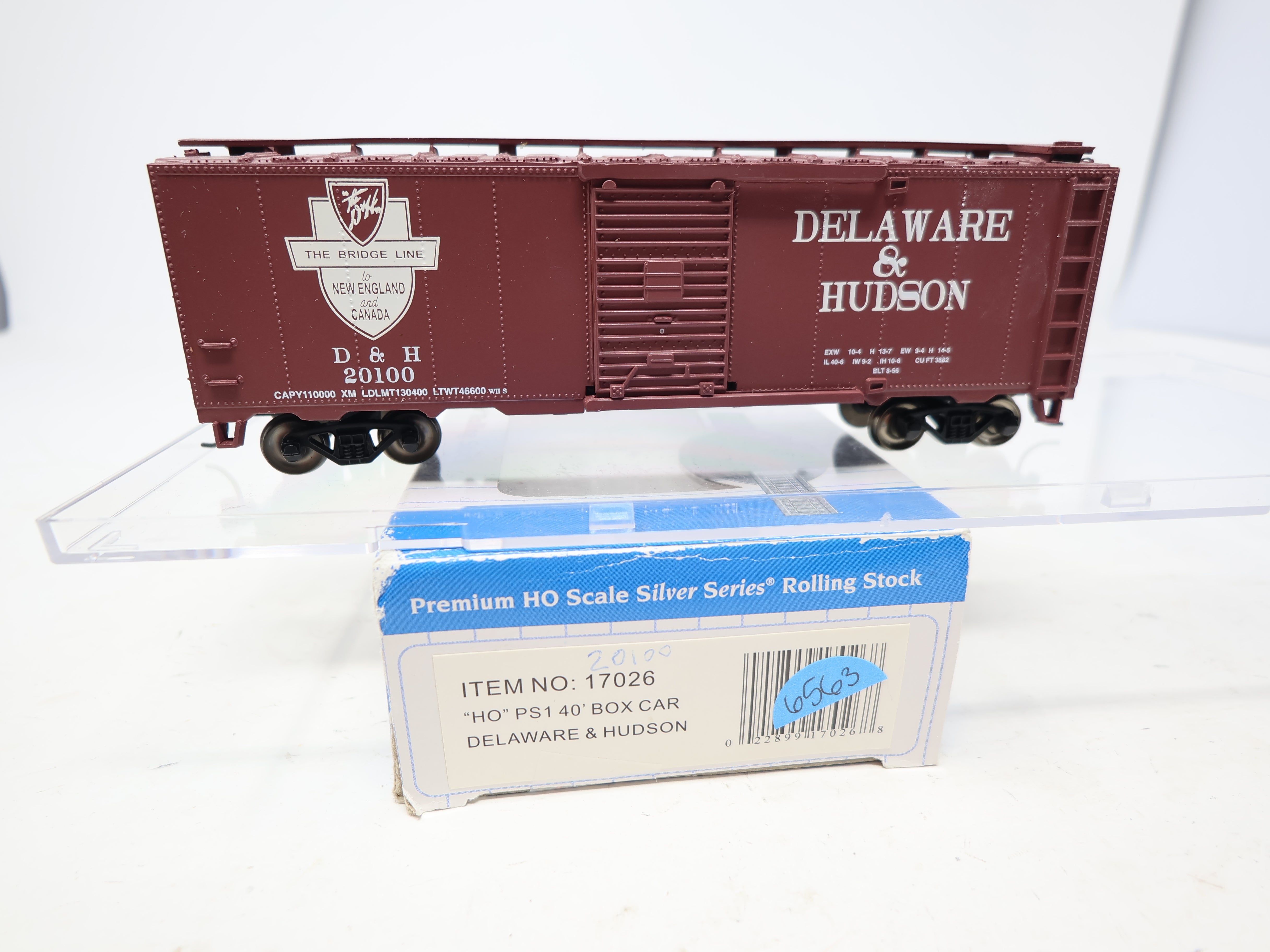 USED Bachmann 17026 HO Scale, 40' Box Car, Delaware and Hudson D&H #20100