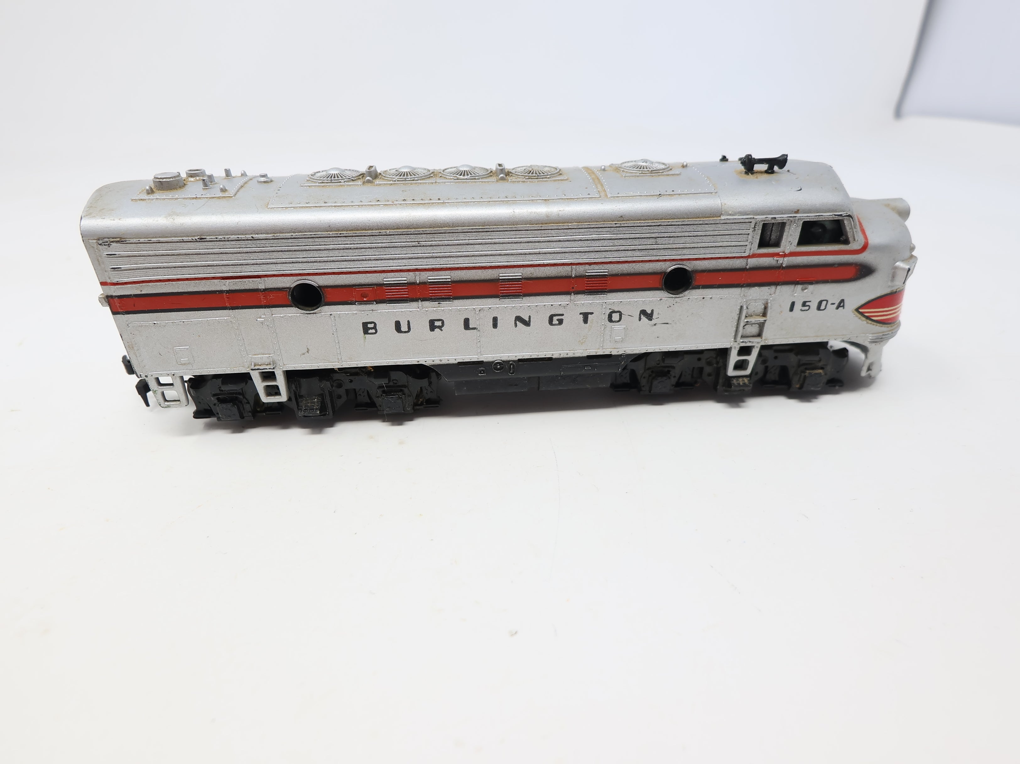 USED Tyco HO Scale F7A Diesel Locomotive Burlington #150-A Parts/Repairs DC