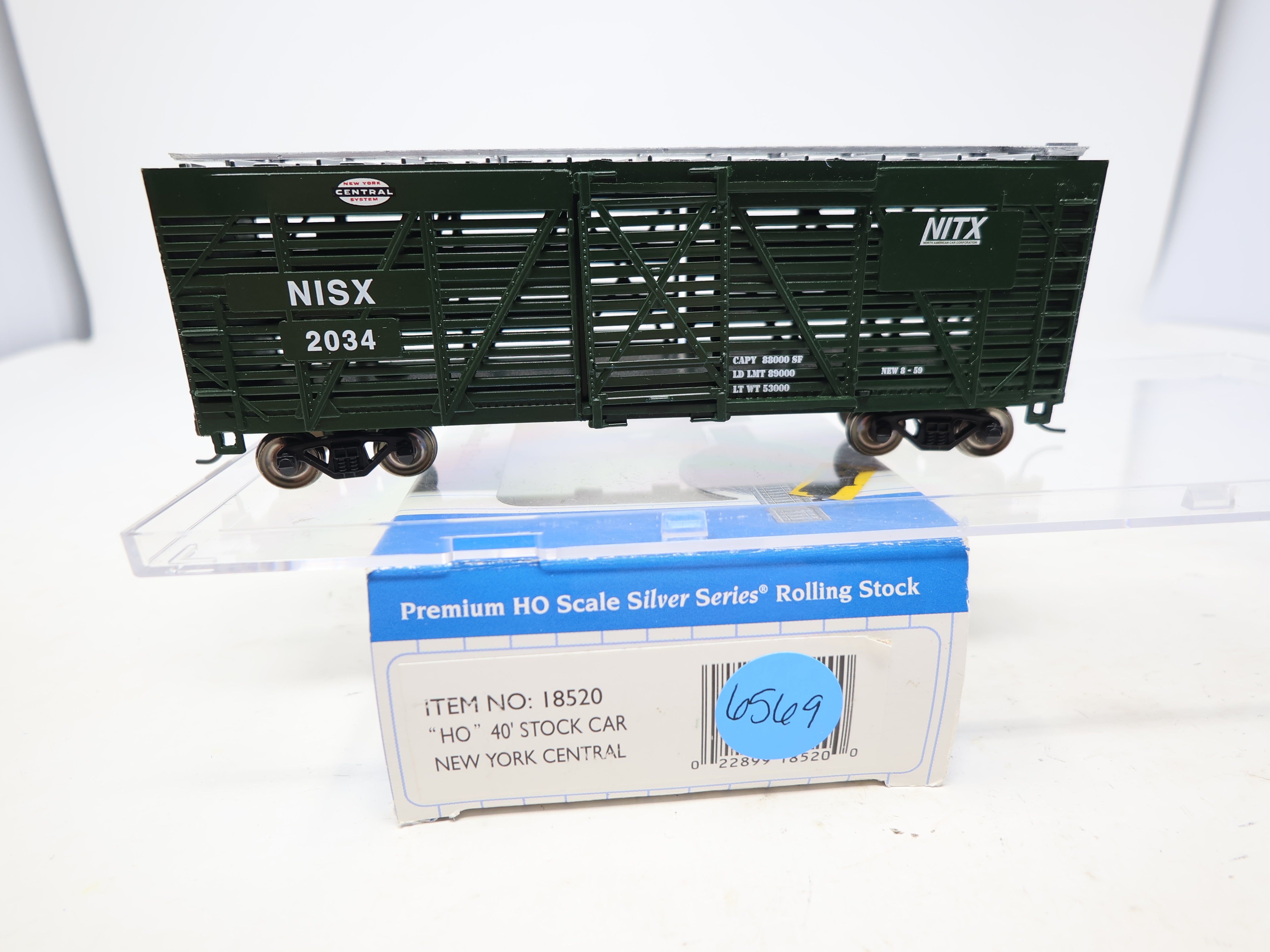 USED Bachmann 18520 HO Scale, 40' Stock Car, New York Central NISX #2034