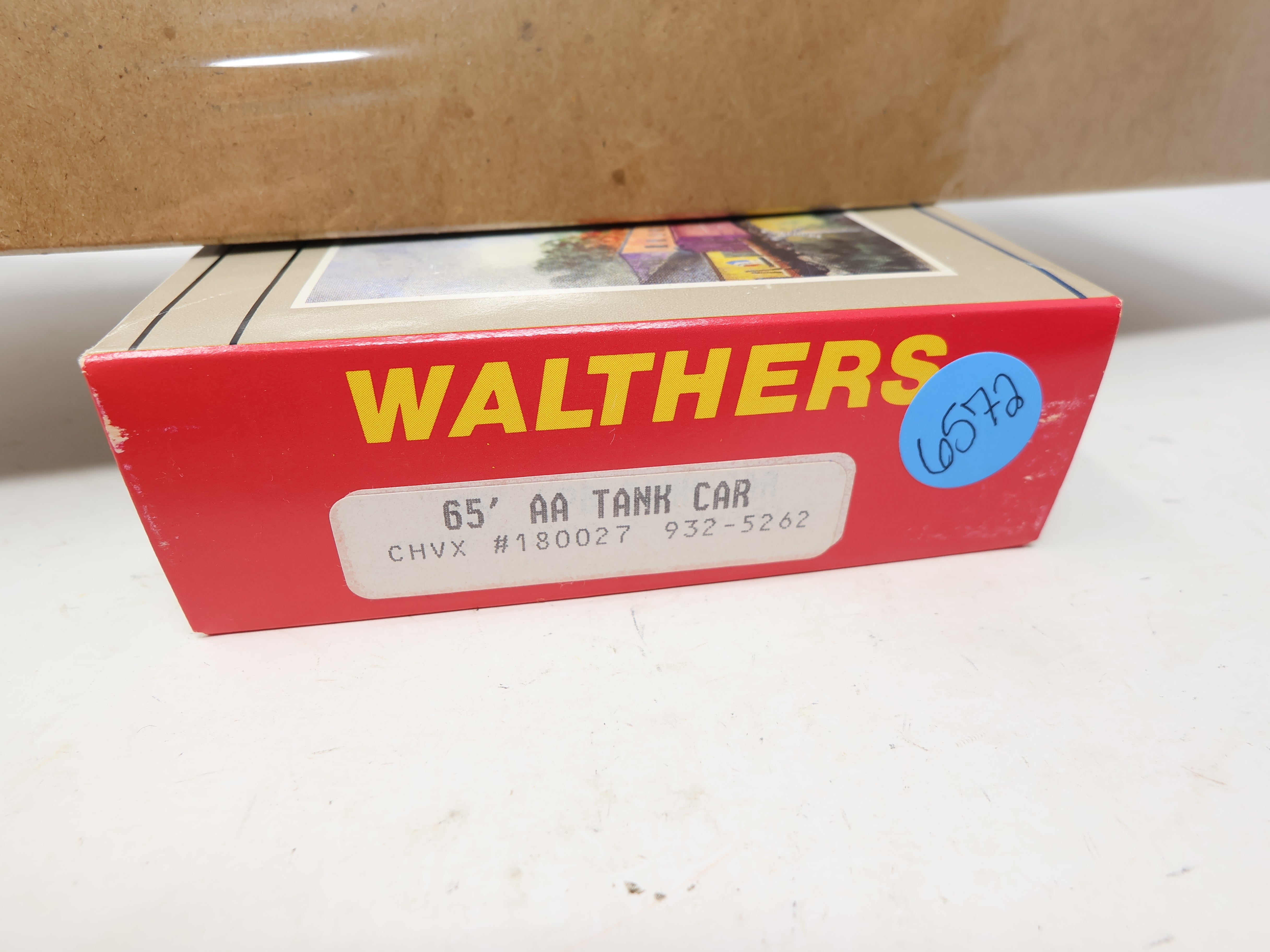 Walthers 932-5262 HO Scale, 65' AA Tank Car, Sealed, CHVX #180027 (KIT)