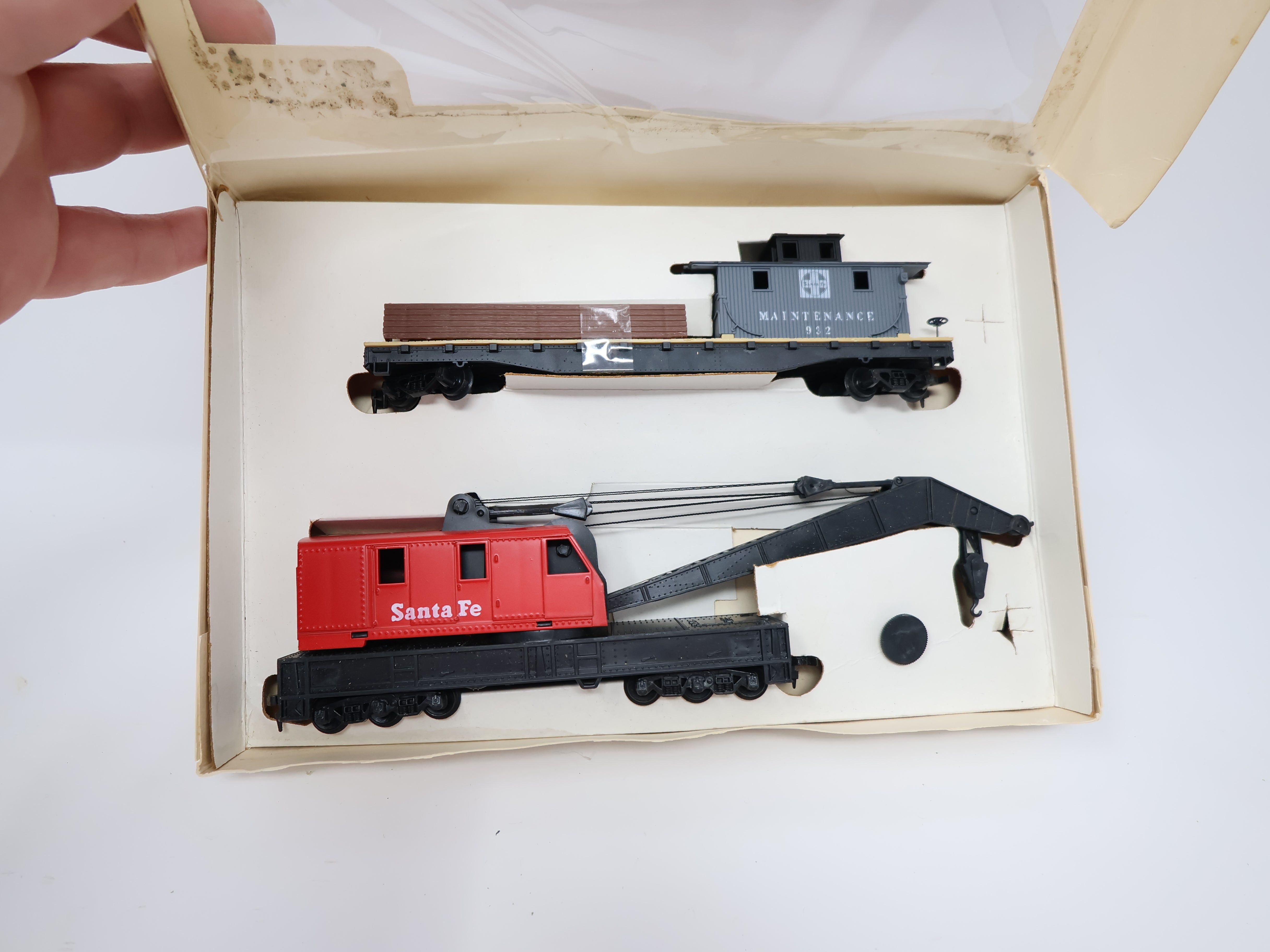 Tyco offers HO train set