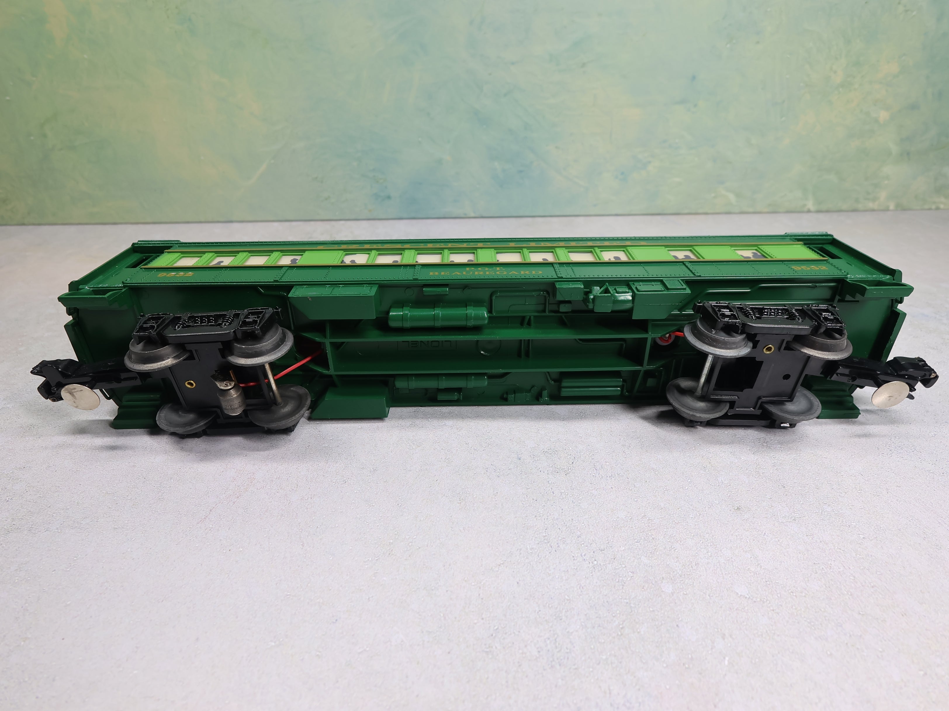 USED Lionel O Coach Passenger Car Southern Crescent Limited PGT Beauregard #9532