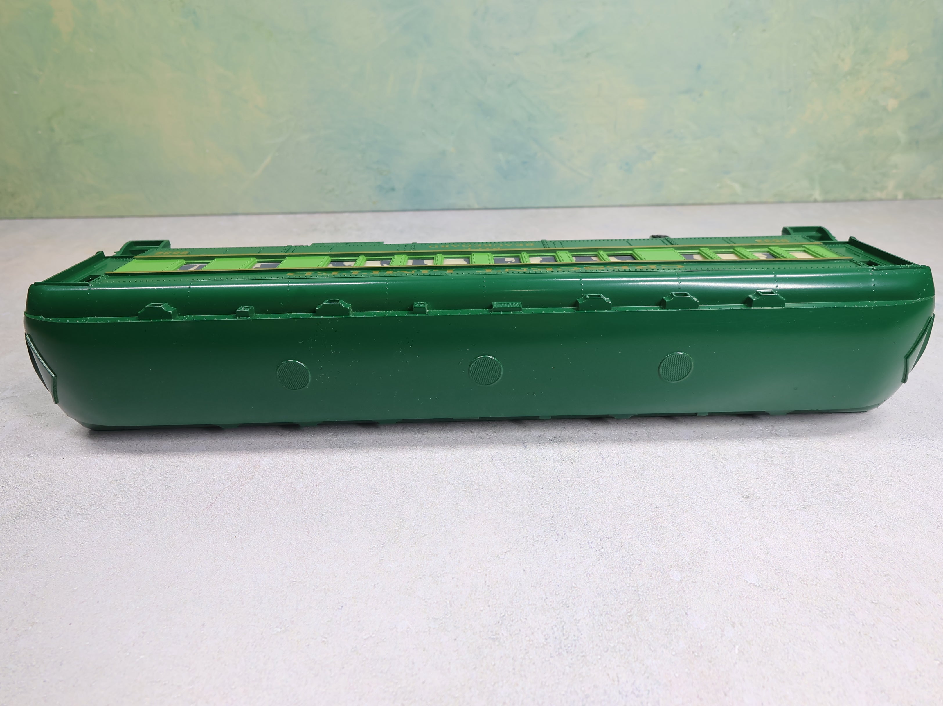 USED Lionel O Coach Passenger Car Southern Crescent Limited PGT Beauregard #9532