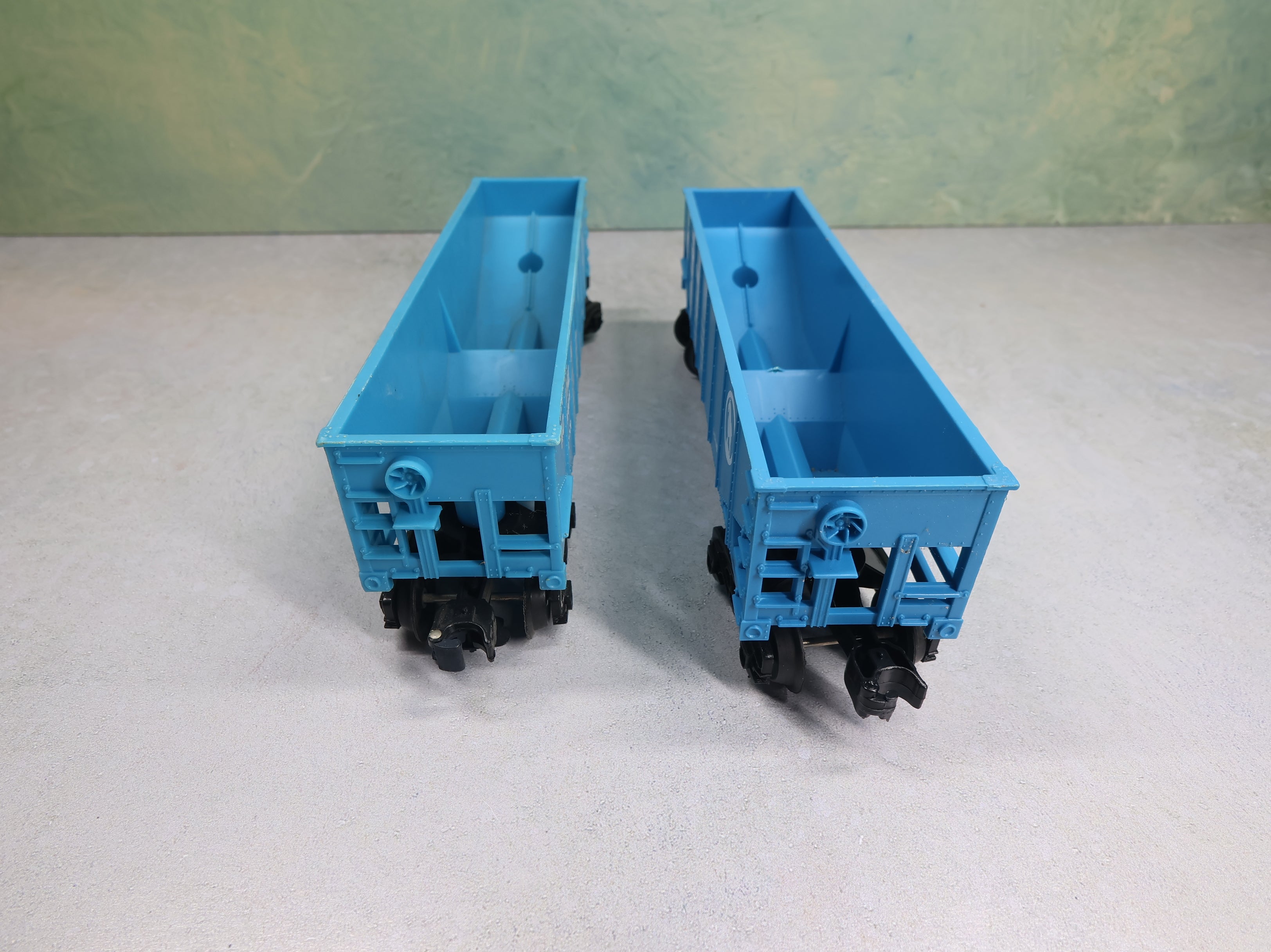 USED Lionel O 2 Bay Hopper Great Northern GN #9011 (2 pcs)