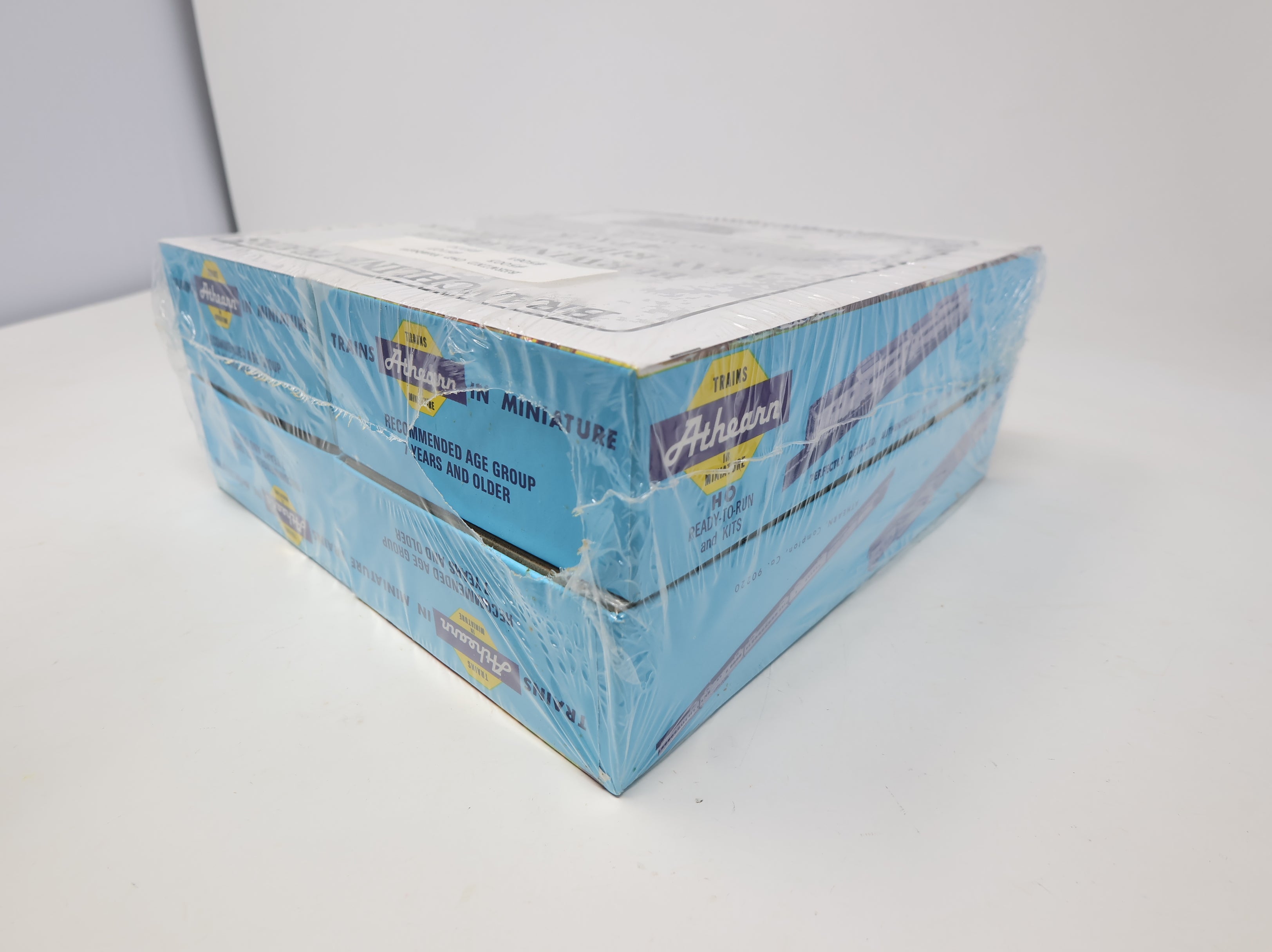 USED Athearn / Branchline 102024 HO Scale 2 Bay Ribbed Hopper Black w/ White Lettering SEALED Berwind #5003, 5081, 5107, 5132 KIT (4 pcs)