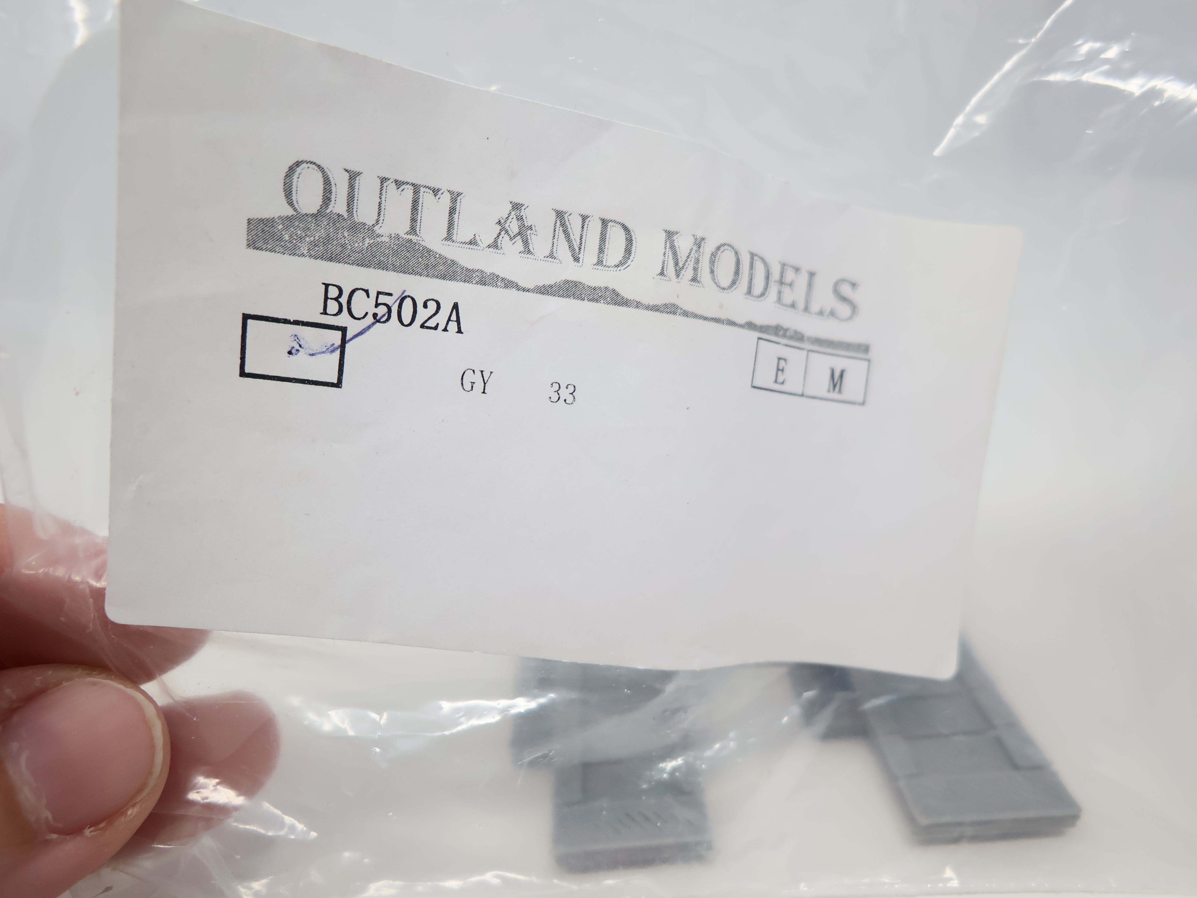 USED Outland Models BC502A Z Scale, 2 Tunnel Portals, Single Track