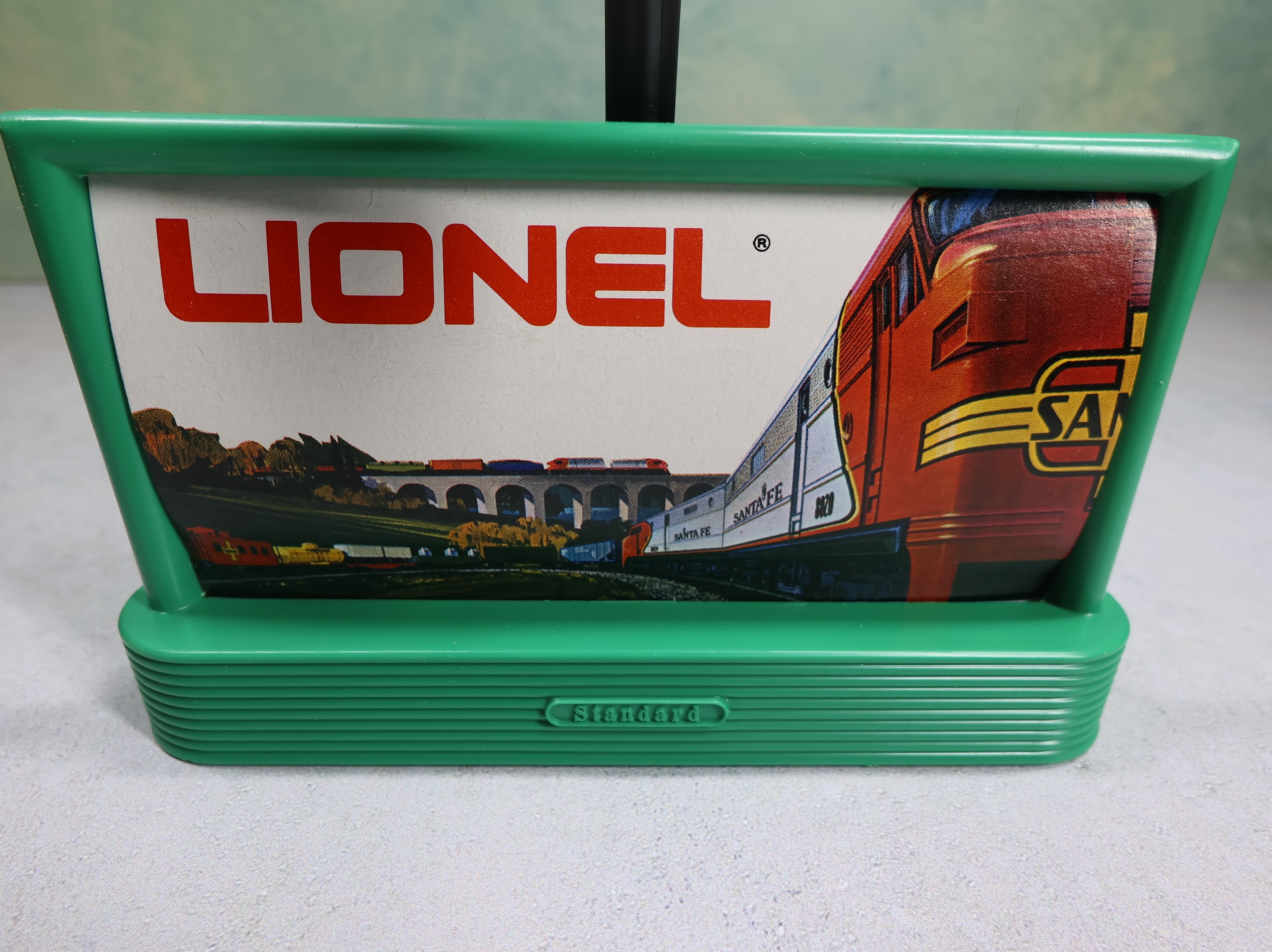 USED Lionel #6-2307 O Billboard Light Untested