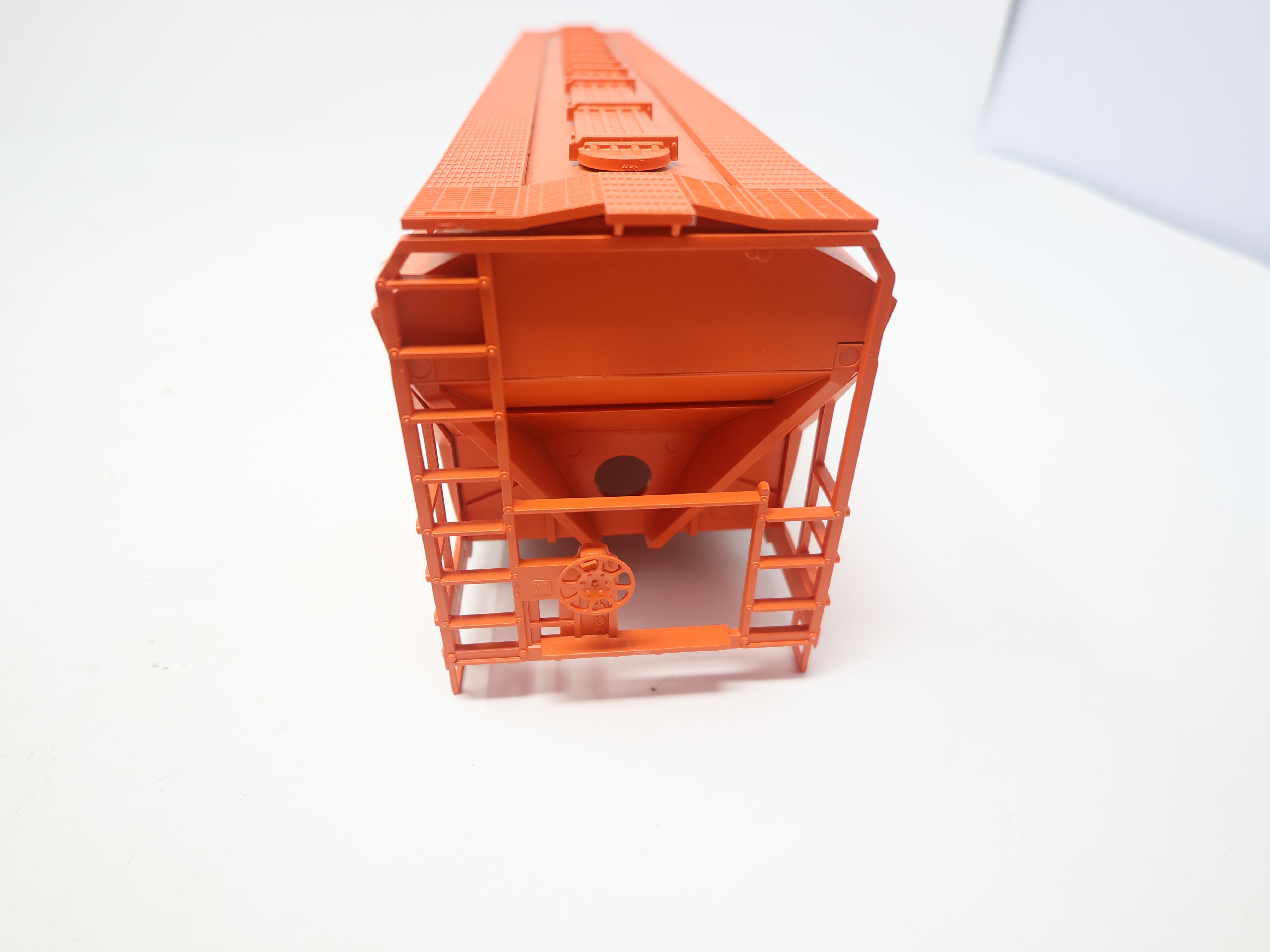 USED Weaver O, Covered Hopper, Sclair DOCX #46480, 3 Rail